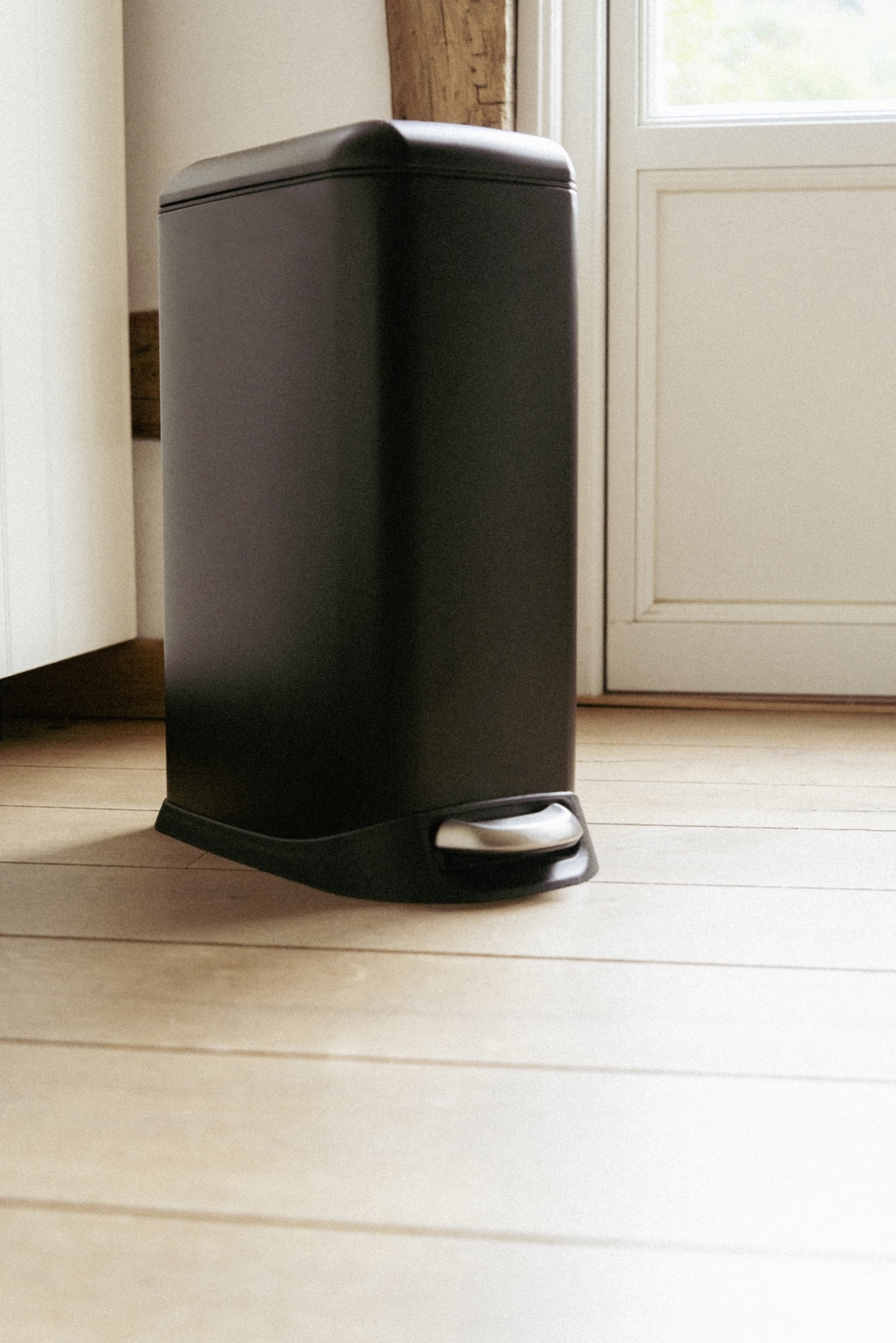 WENKO Mülleimer »Modell Design« 1 Behälter Abfalleimer mit Absenkautomatik und herausnehmbarem Einsatz