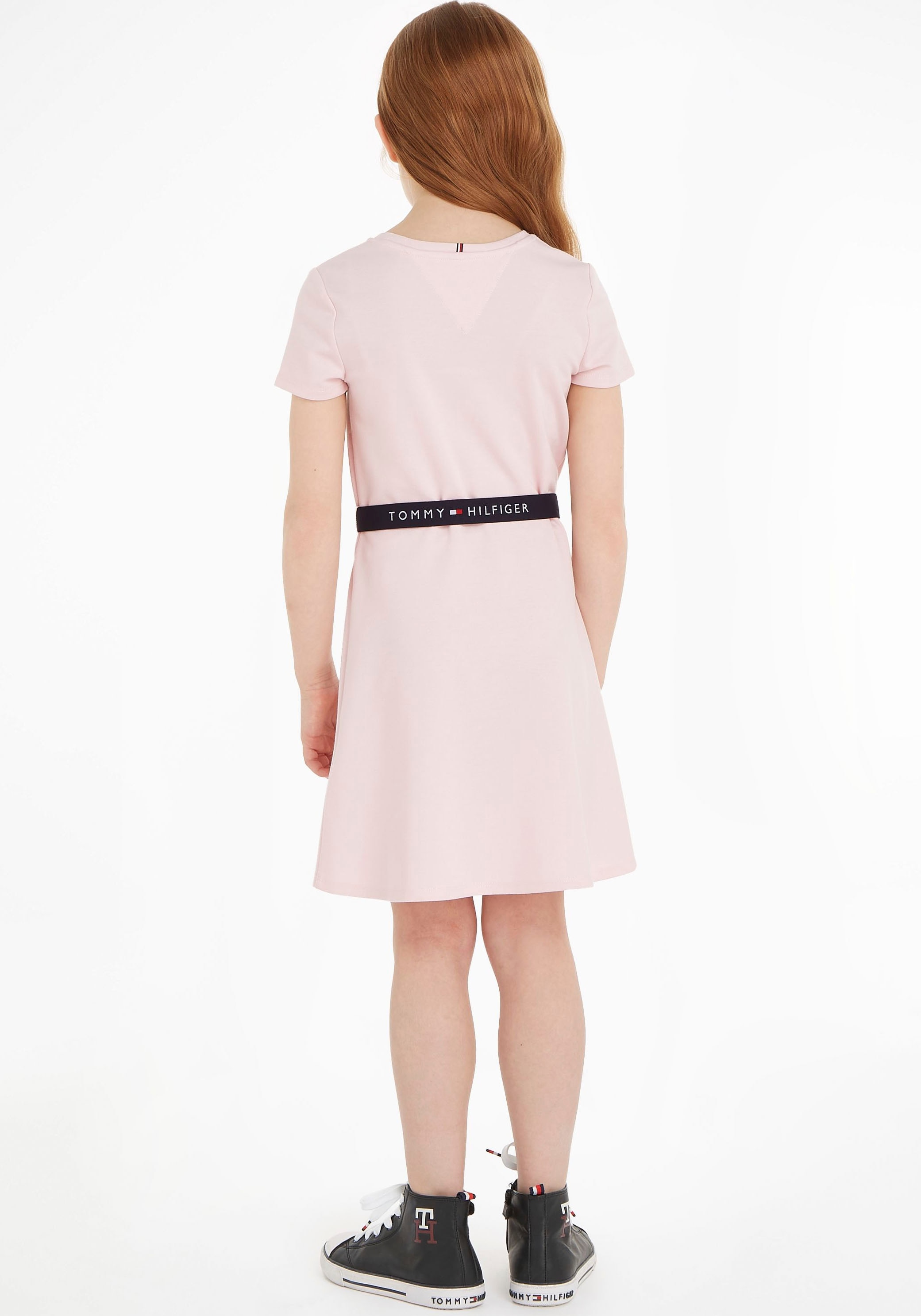 Tommy Hilfiger Jerseykleid »ESSENTIAL SKATER DRESS«, mit Markenlabel am Bund