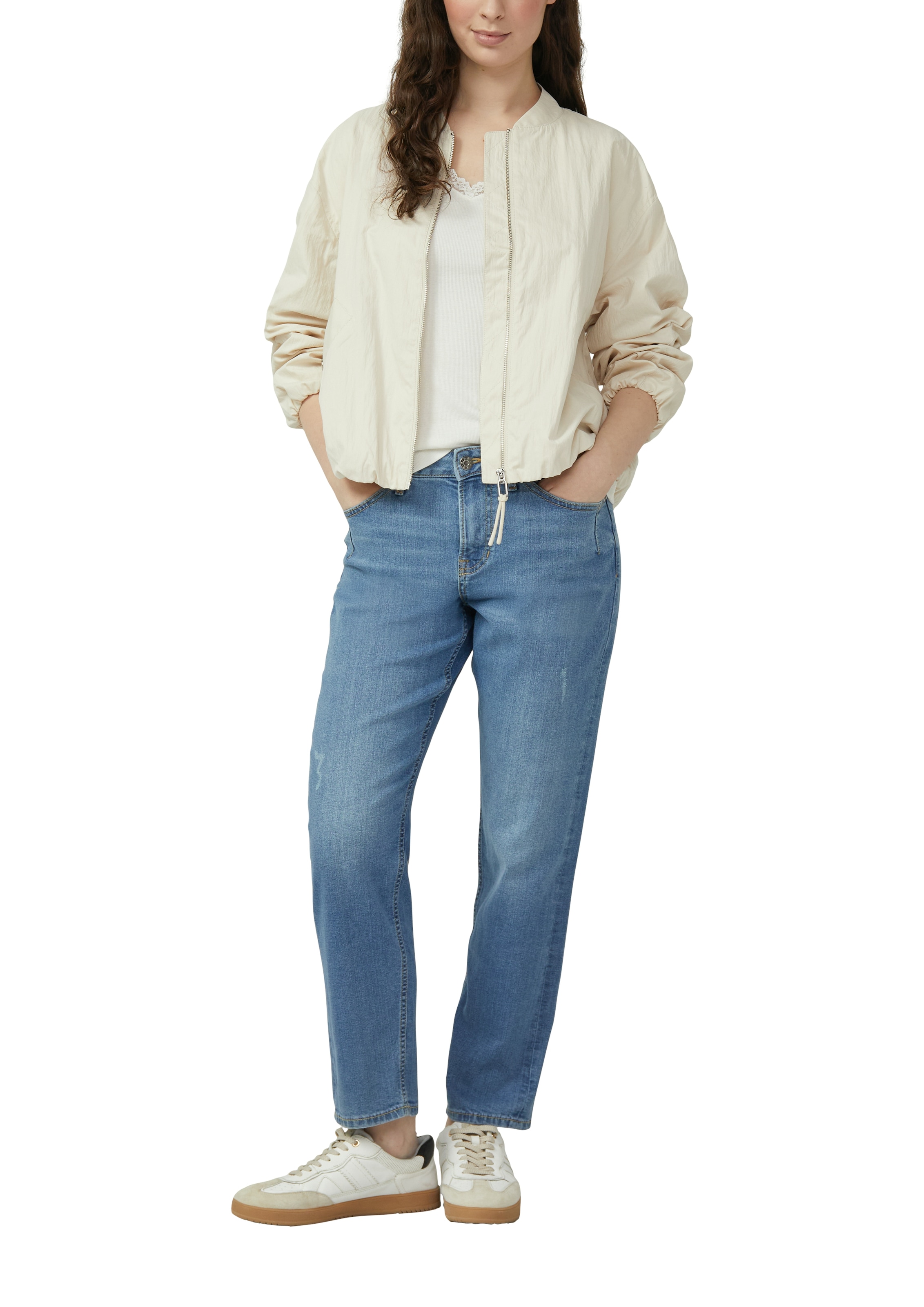 s.Oliver Kurzarmshirt mit V-Ausschnitt und Spitze