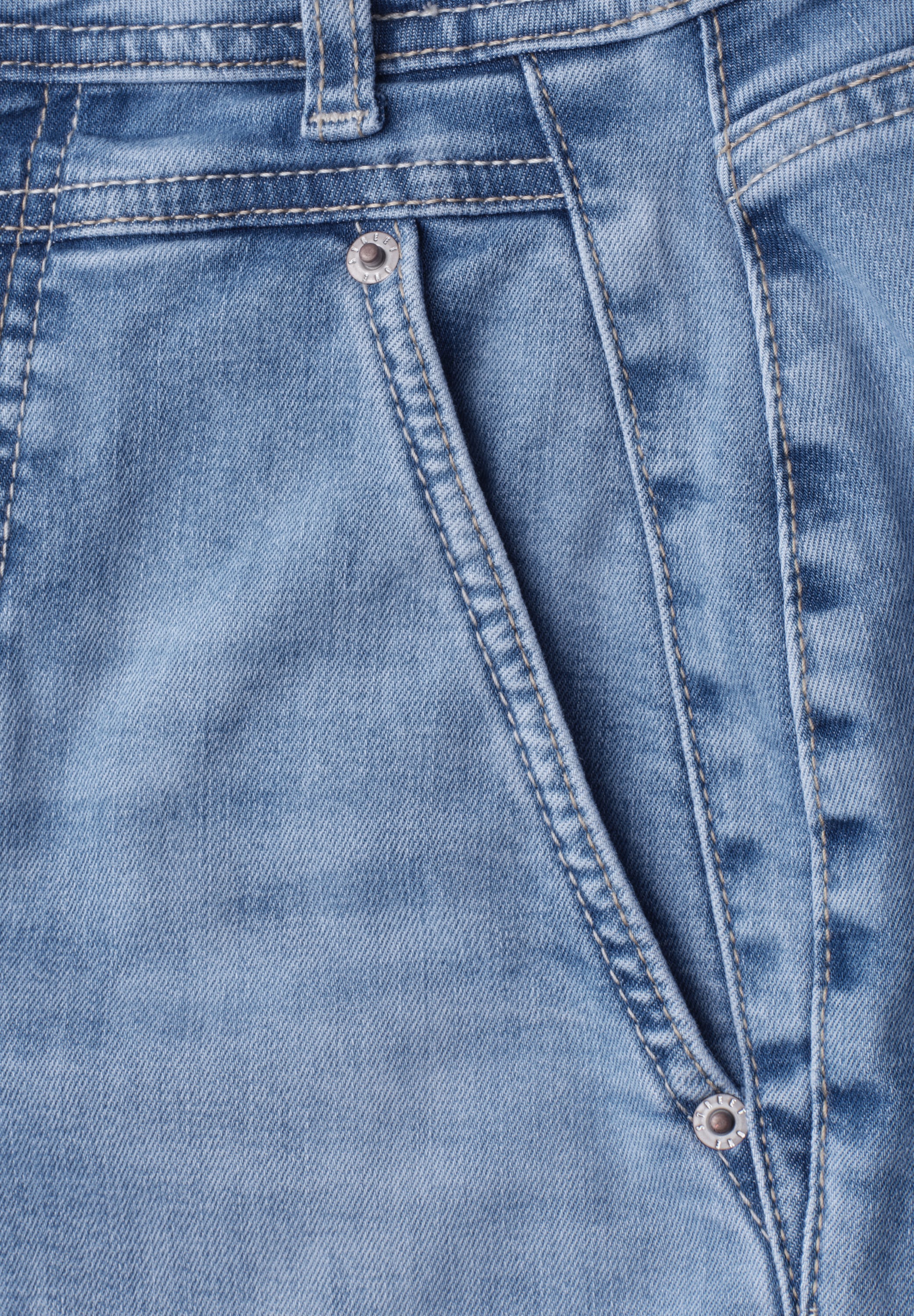 STREET ONE Loose-fit-Jeans »Style Karlie« Barrel Legs - mit Stretch