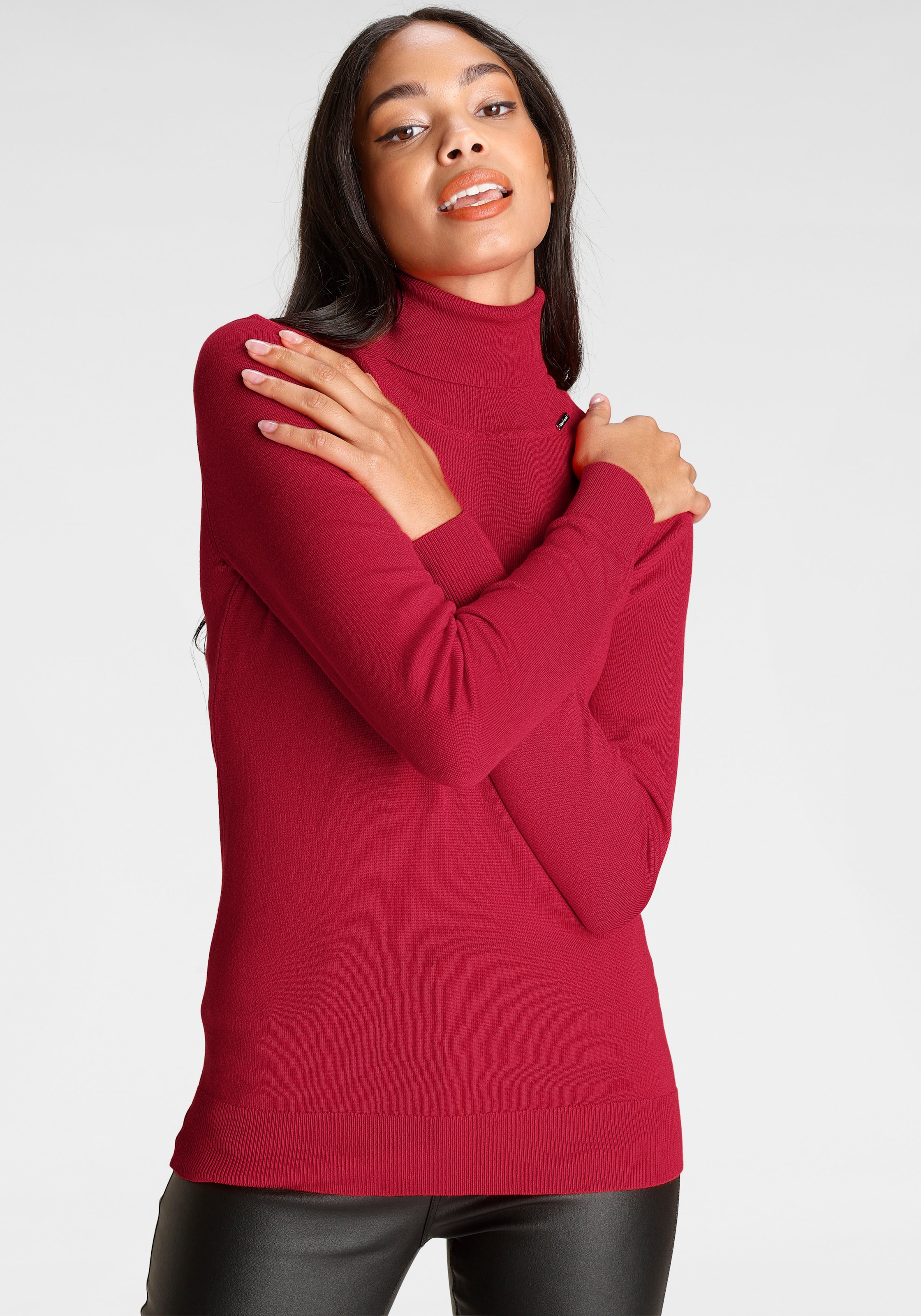 Bruno Banani Rollkragenpullover, mit Metalllogo