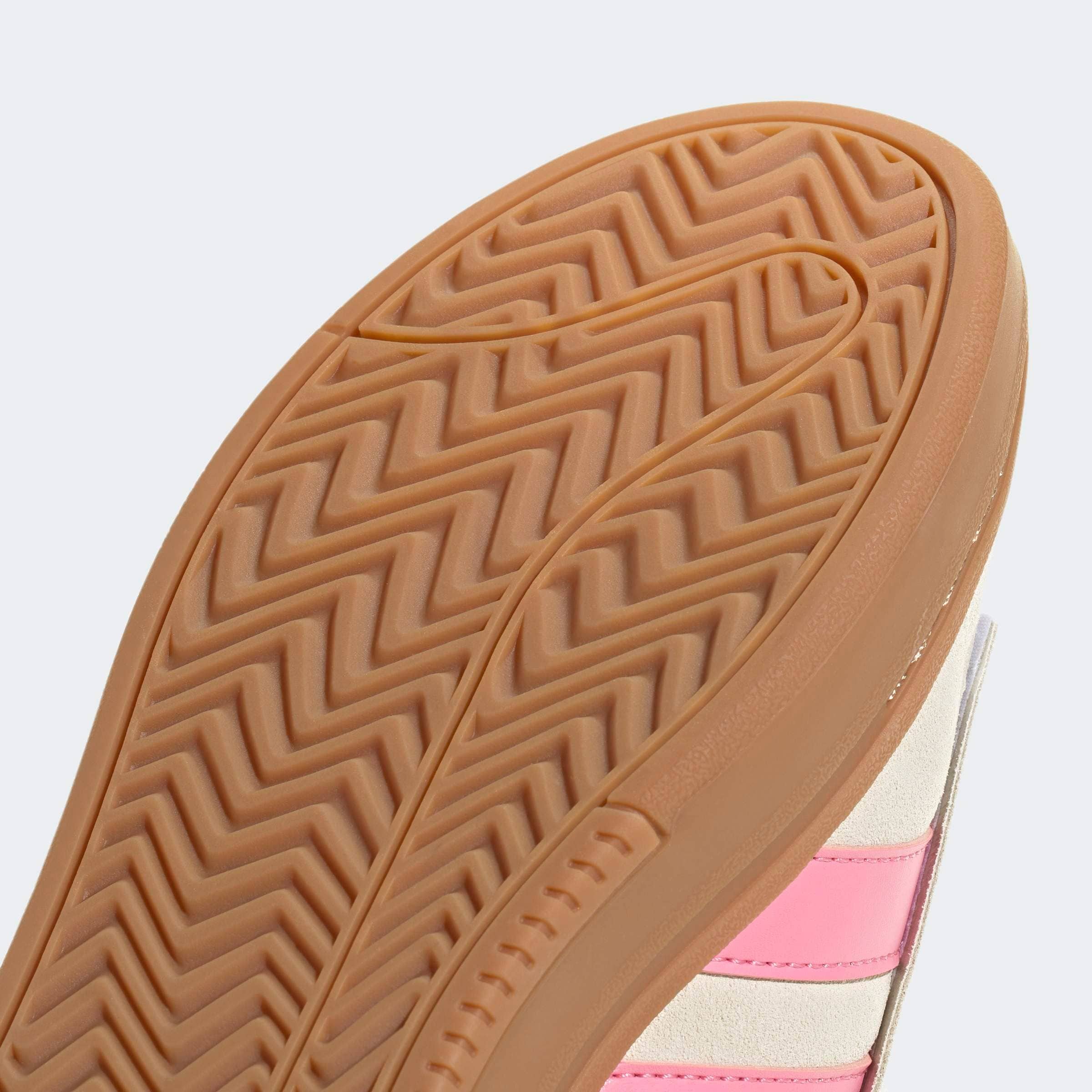 adidas Sportswear Sneaker »GRAND COURT ALPHA«  inspiriert vom Design des adidas campus 00