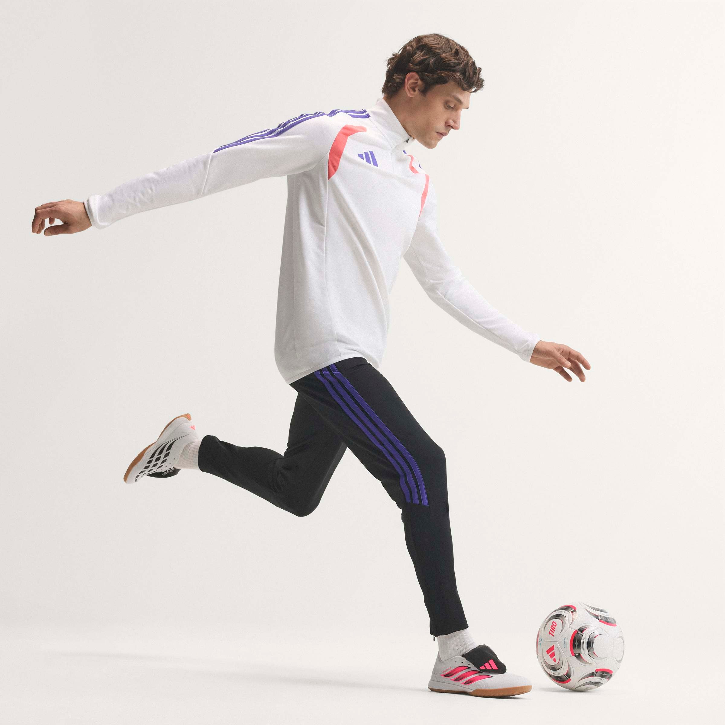 adidas Performance Fußballschuh »PREDATOR LEAGUE , HALLE, UMSCHLAGBARE ZUNGE«  für Hallenboden