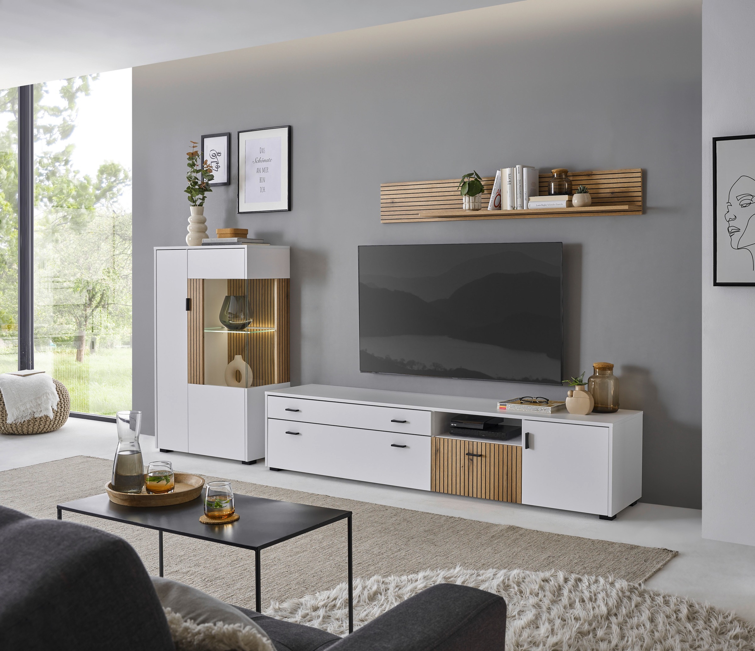 INOSIGN Wohnwand »HUDSON«, (Set, 3 St.), mit moderner Rillenoptik, Griffe aus Metall (Schwarz), Breite 285 cm