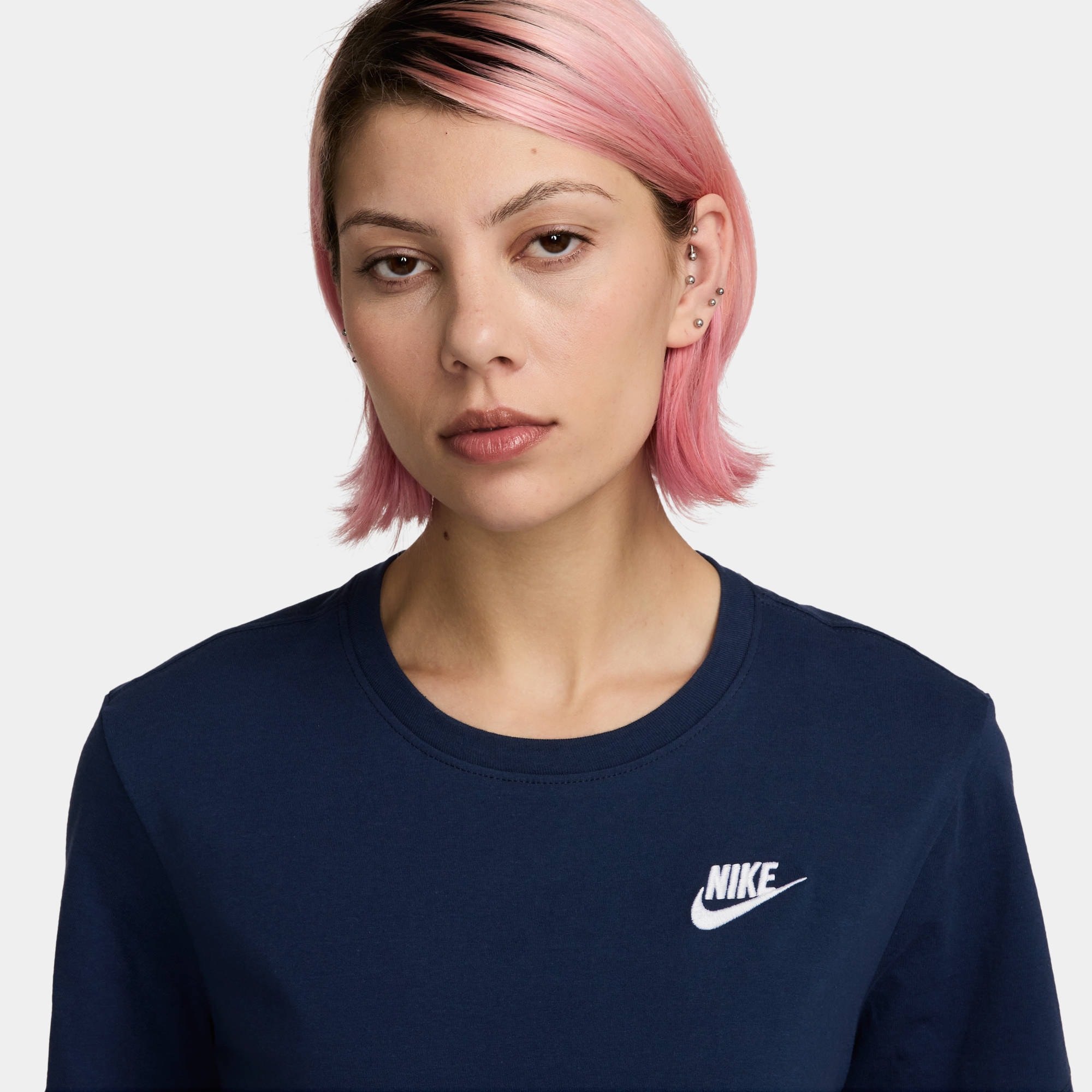 Nike Sportswear T-Shirt »W NSW CLUB SS TEE« 1 Stk. tlg.