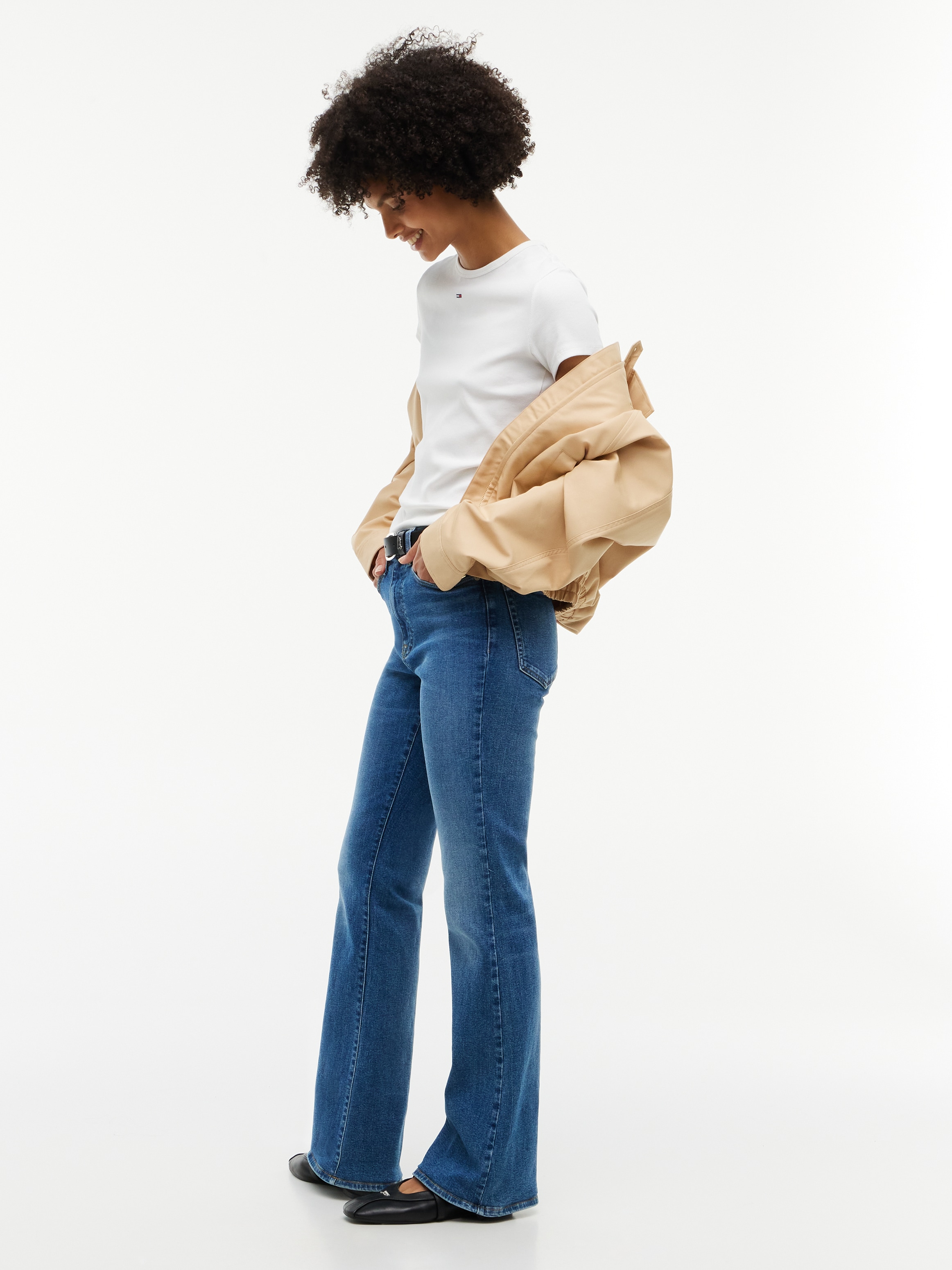 Tommy Jeans Bootcut-Jeans »SYLVIA HIGH RISE BOOTCUT DJ0239« Baumwollmischung
