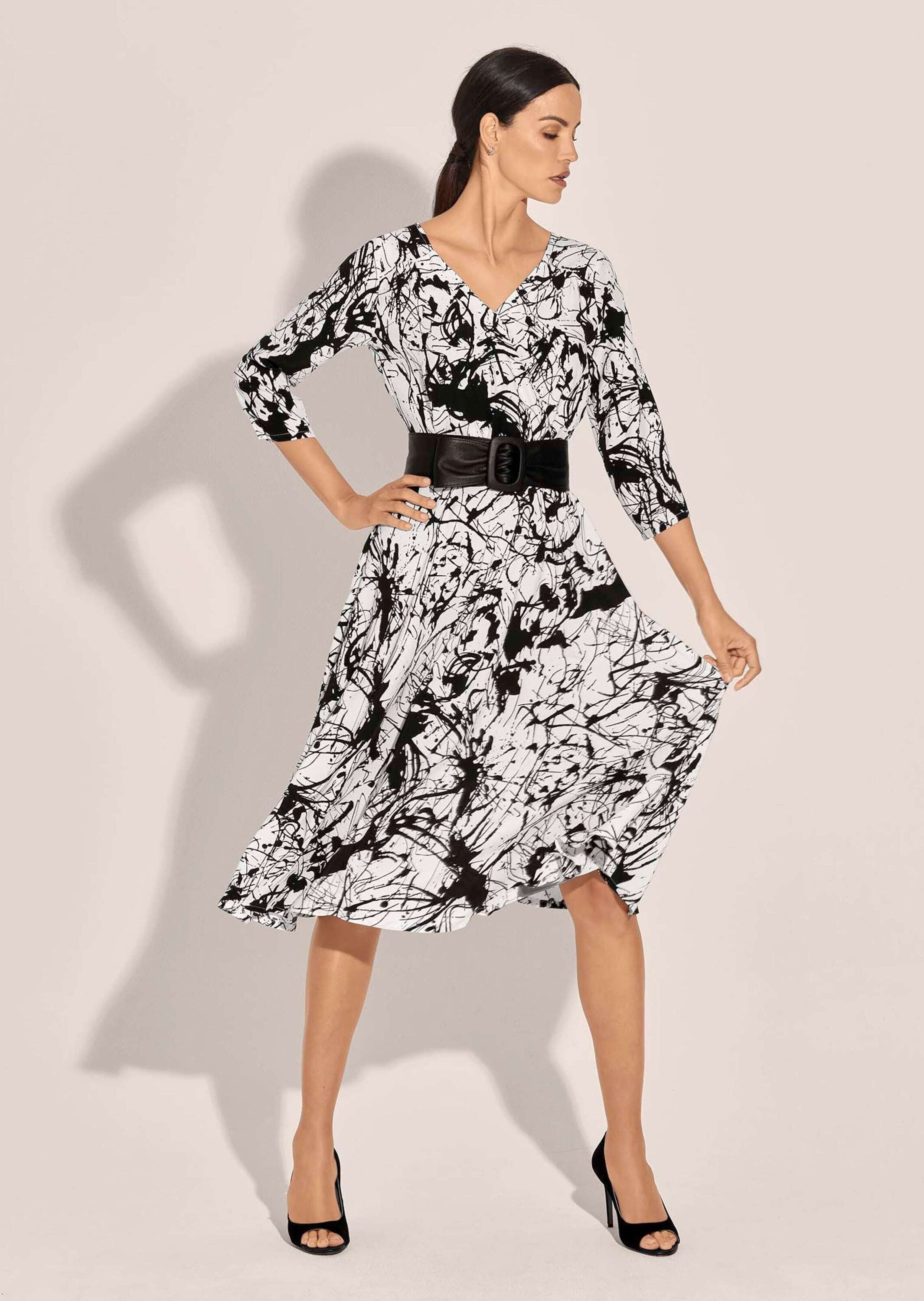 MADELEINE Midikleid »Kleid Kleid mit Unikat-Druck«