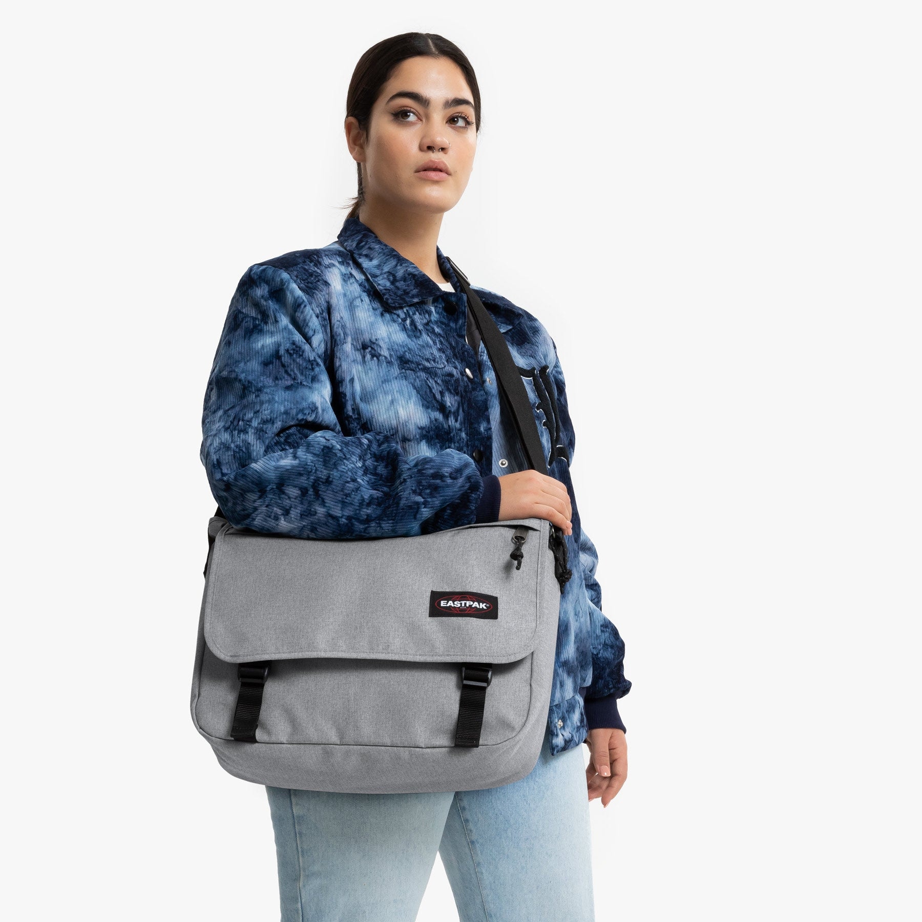 Eastpak »Delegate +« Umhängetasche Arbeitstasche Schultasche