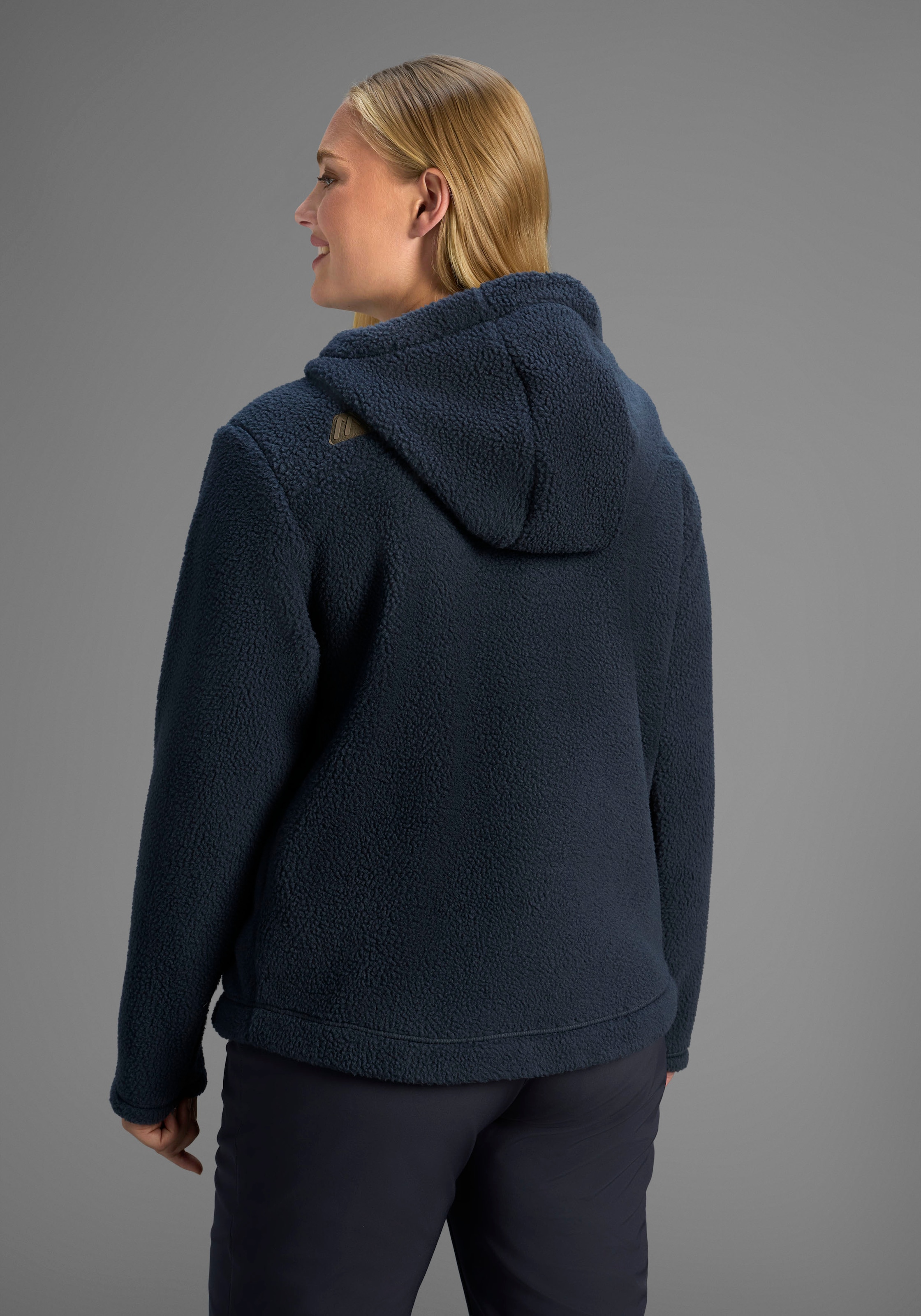 Maier Sports Fleecejacke »DA-FLEECEJACKE RACKA W« für Outdoor-Aktivitäten, aus Polyester, gerader Schnitt