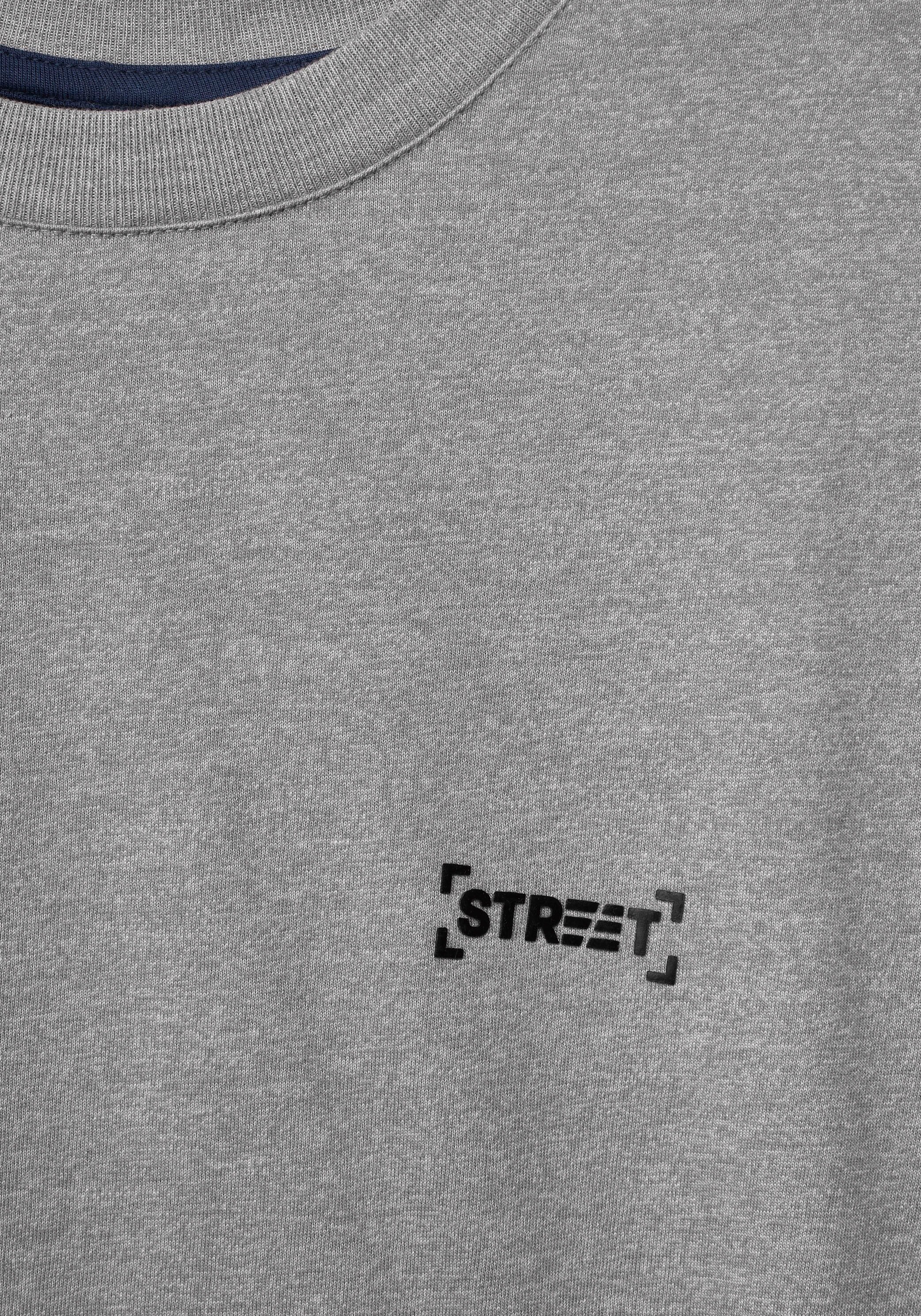 bei mit STREET shoppen OTTO auf online T-Shirt, der ONE Markenlabel Brust MEN