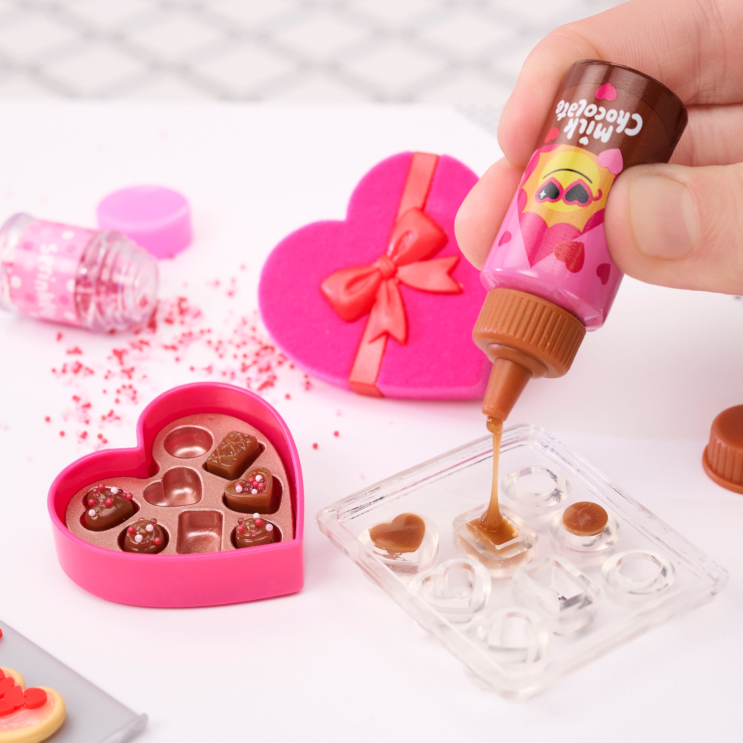 MGA ENTERTAINMENT Kreativset »MGA's Miniverse - Mini Diner Love«