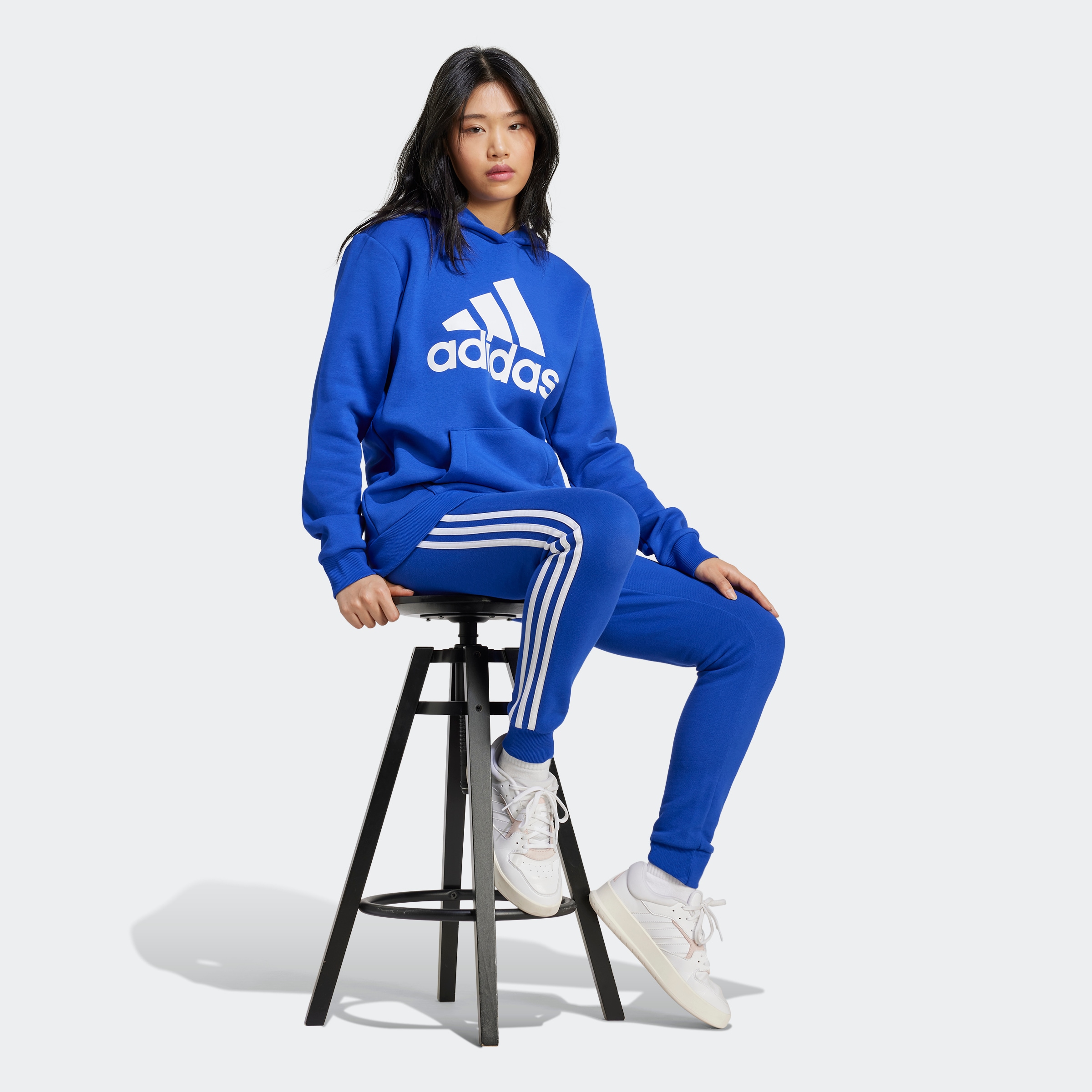 adidas Sportswear Sporthose »ESSENTIALS 3STREIFEN FRENCH TERRY CUFFED HOSE«, (1 tlg.)