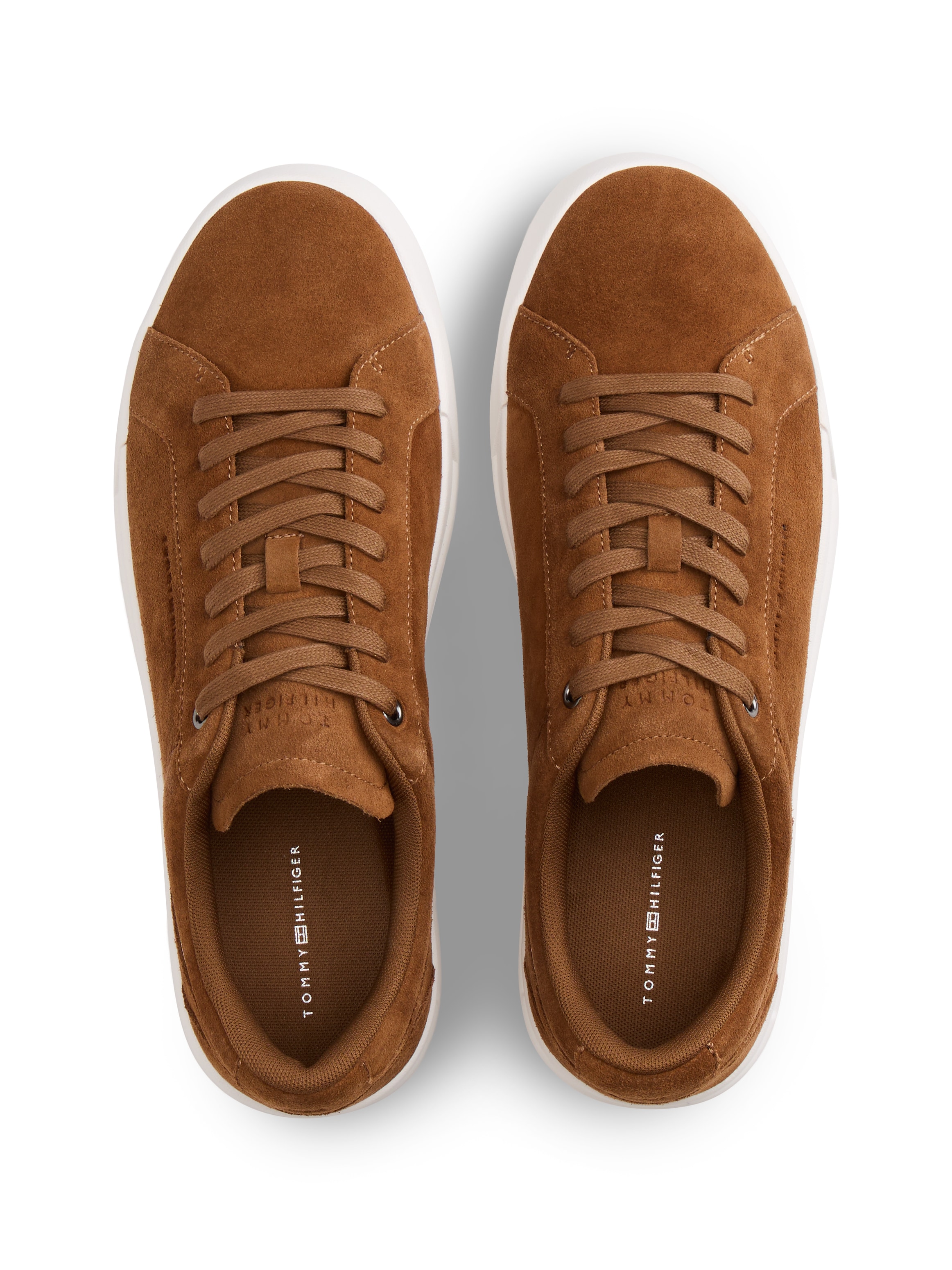 Tommy Hilfiger Sneaker »TH COURT PREMIUM SUEDE«  Freizeitschuh, Halbschuh, Schnürer im Retro-Look