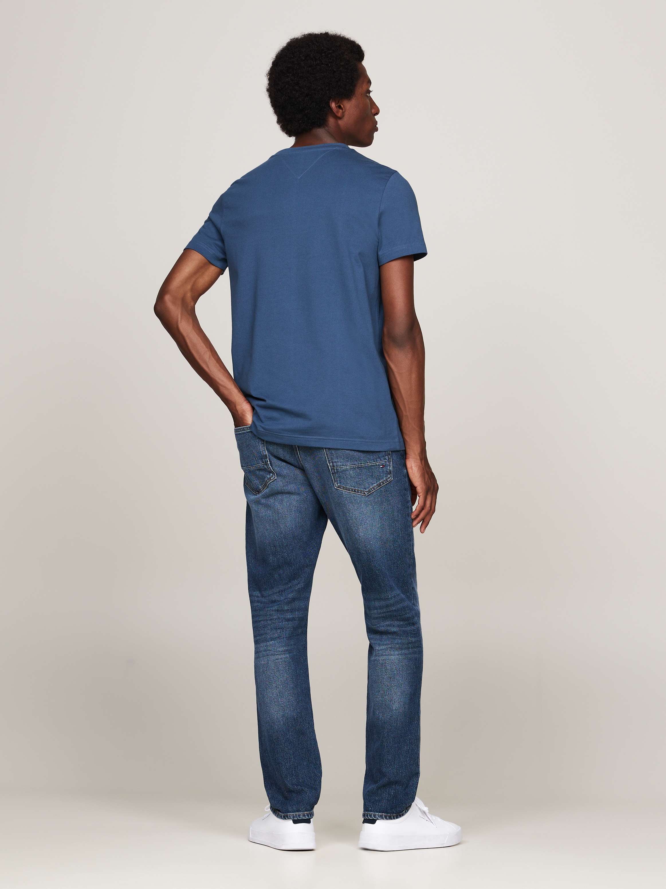 Tommy Hilfiger T-Shirt »TOMMY LOGO TEE«, aus reiner, nachhaltiger Baumwolle