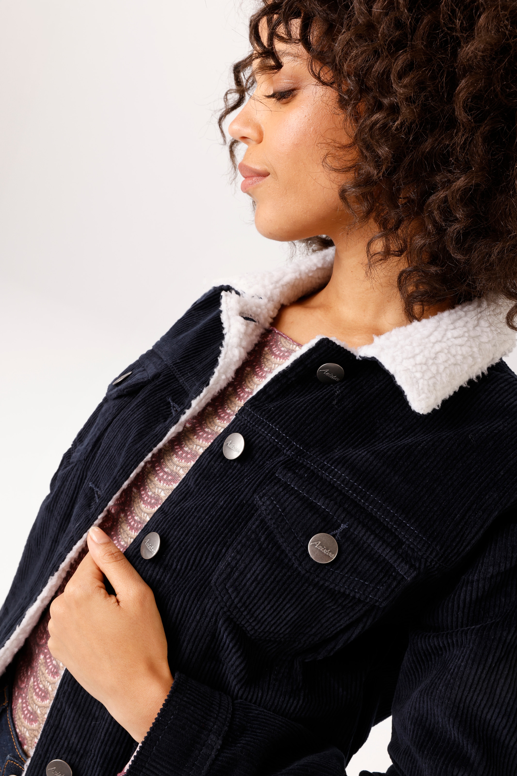Aniston CASUAL Cordjacke mit weichem Teddy-Plüsch am Kragen - NEUE KOLLEKTION