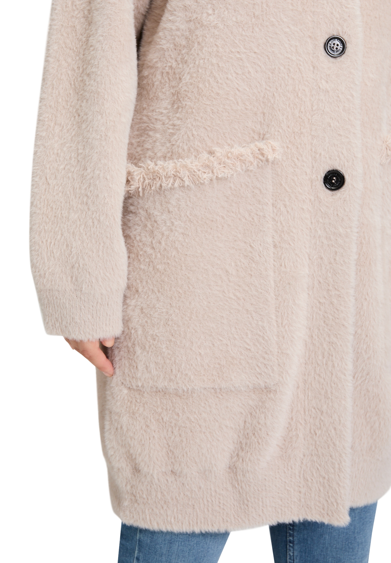 Amber & June Strickjacke »Winter-Strickjacke mit aufgesetzter Brusttasche«