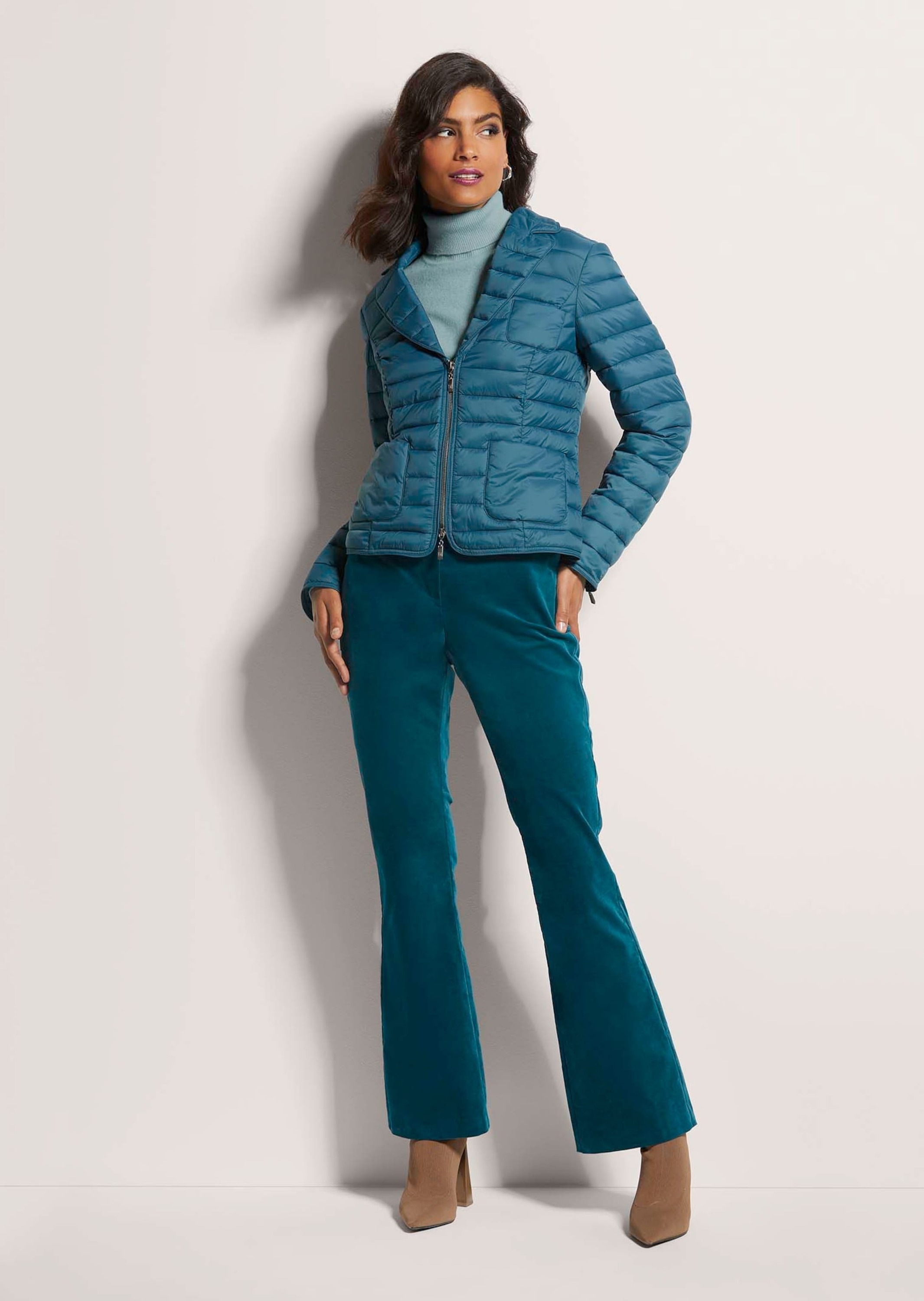 MADELEINE Steppjacke »Steppjacke Wattierte Damenjacke mit sportivem Touch« Zweiwege-Reissverschluß