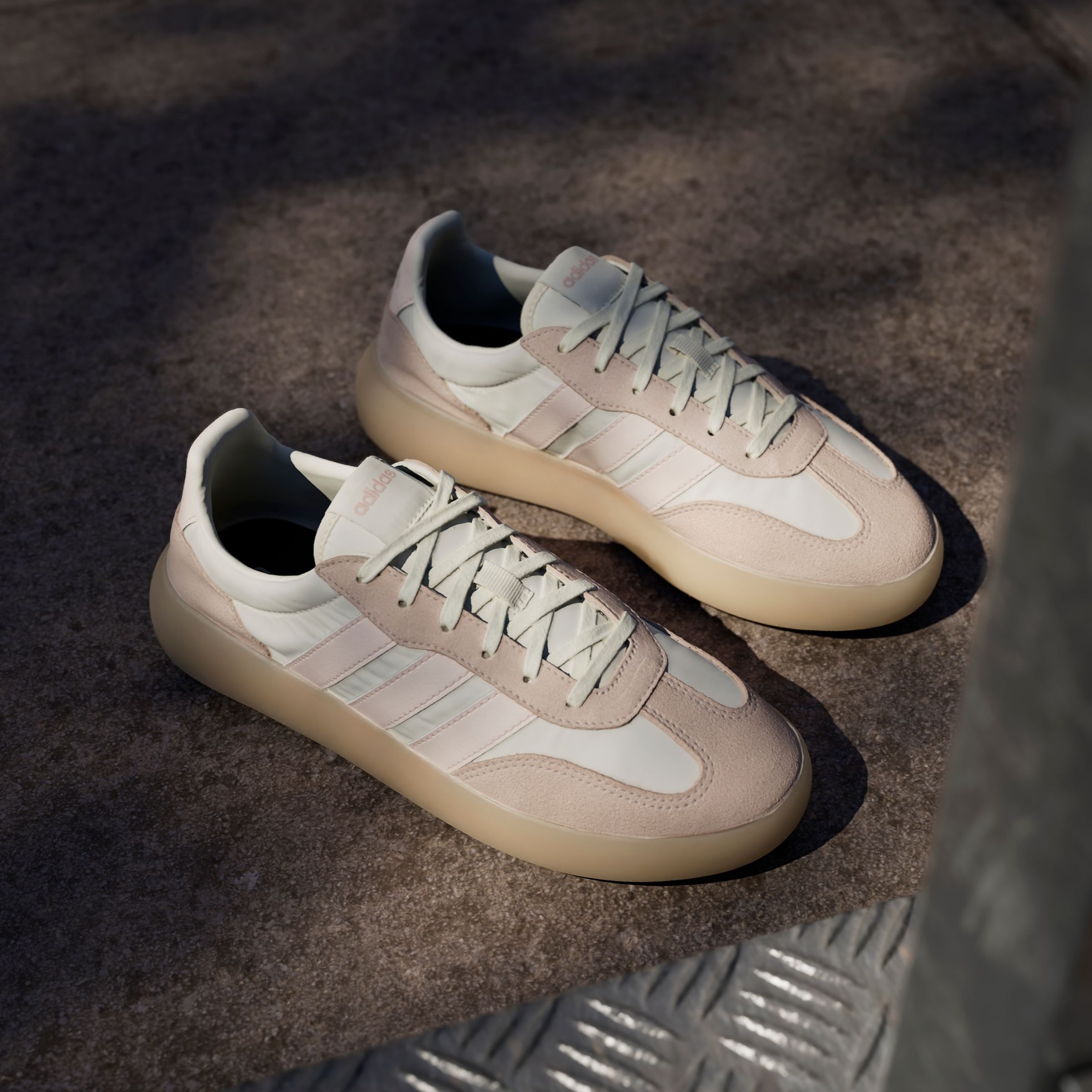adidas Sportswear Sneaker »BARREDA DECODE«, Design auf den Spuren des adidas Handball Spezial