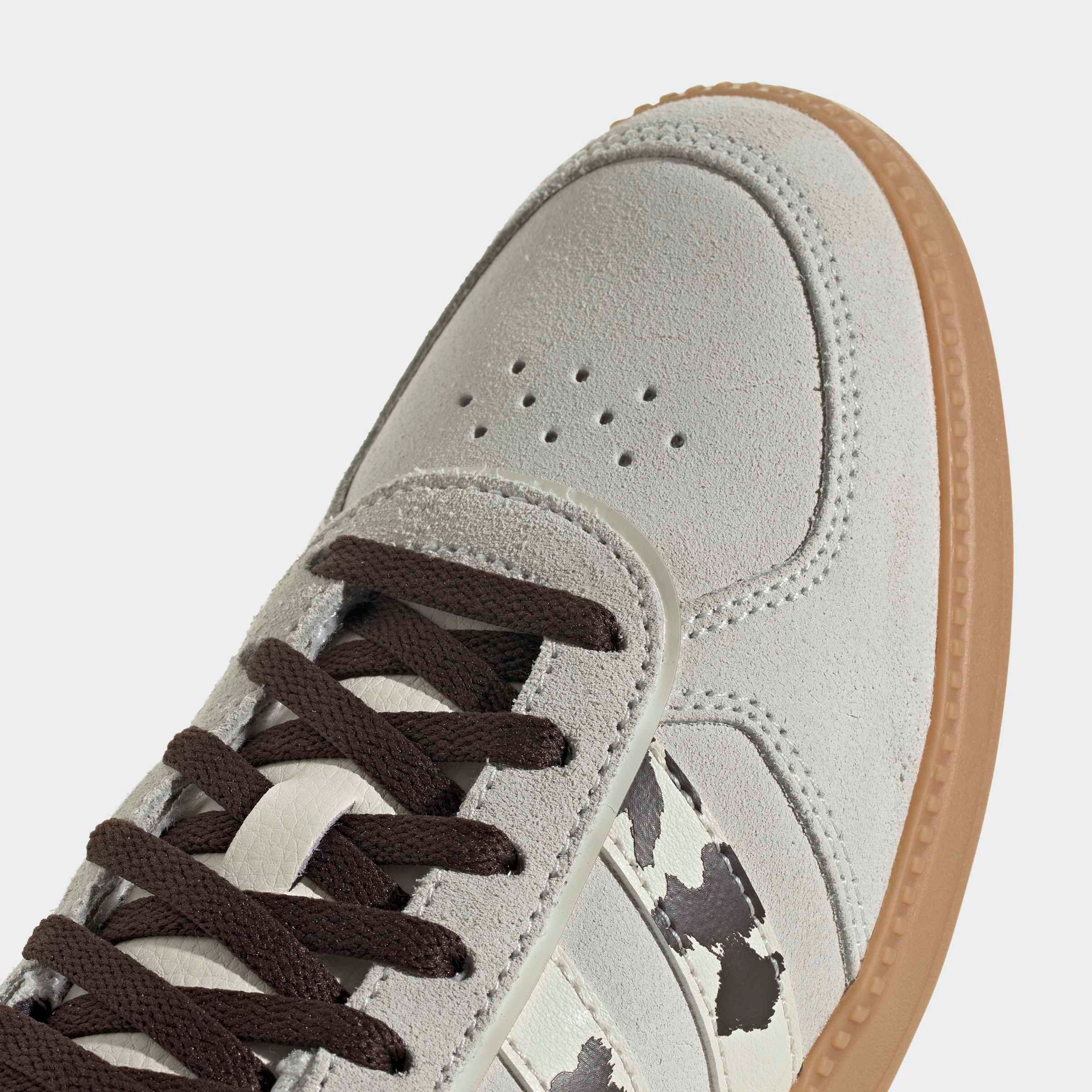 adidas Sportswear Sneaker »BREAKNET SLEEK«  mit Kuh Muster