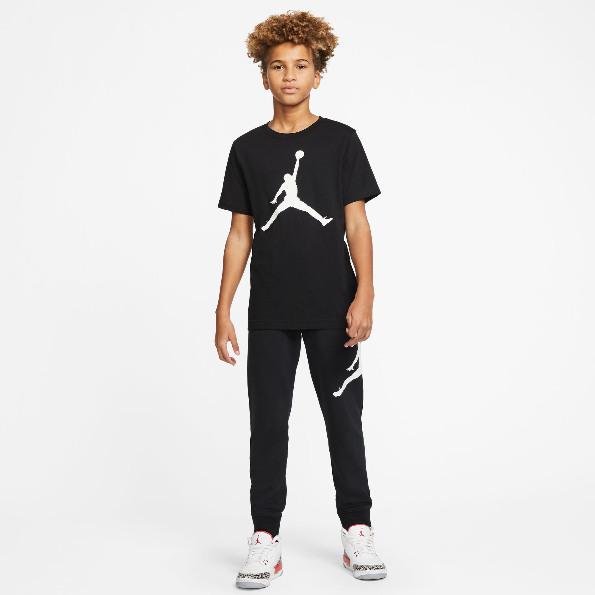 Jordan T-Shirt »JUMPMAN TEE« sportlicher Look, aus Baumwolle und Polyester, weiches Jersey-Material