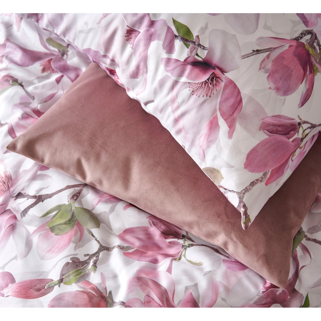 APELT Wendebettwäsche »Dorothy«, exklusive Design Bettwäsche mit großblütigen Magnolienzweige