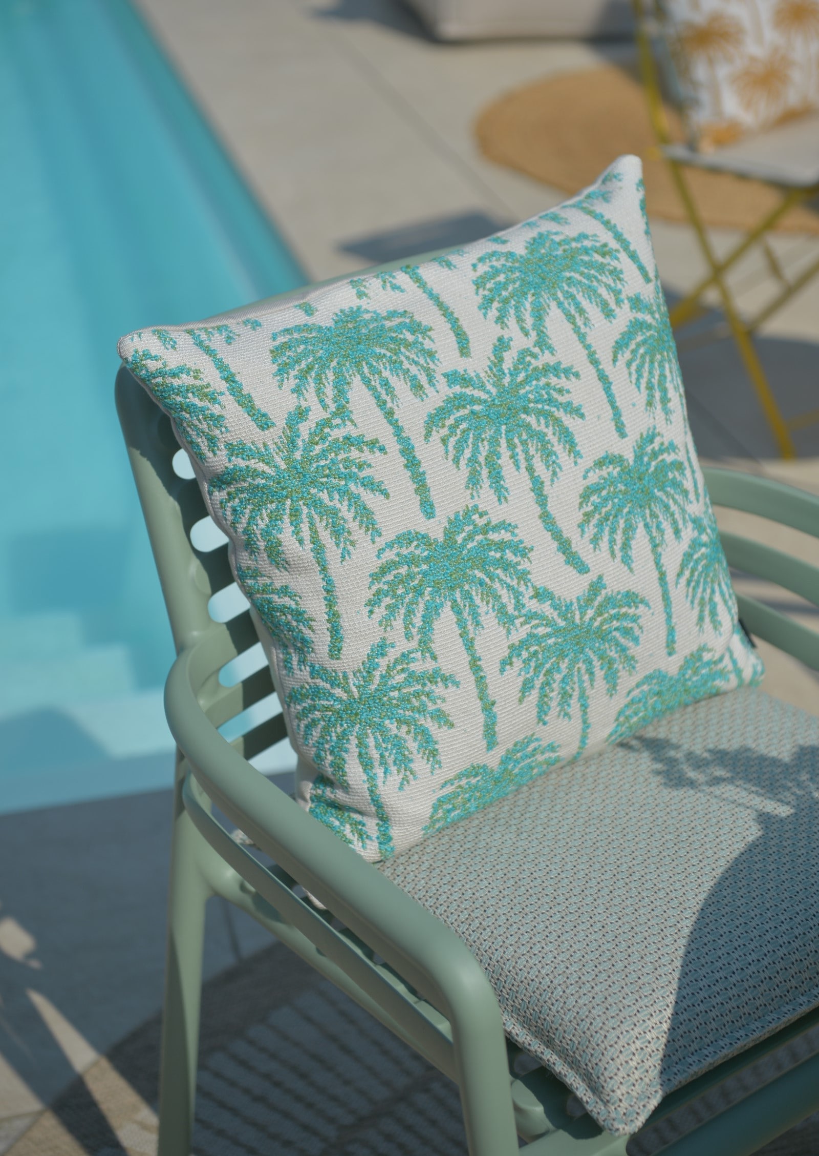 H.O.C.K. Dekokissen »Vamosa Palms«, Outdoorkissen inkl. Füllung, 45x45cm, Dekokissen, Palmen, schwarz