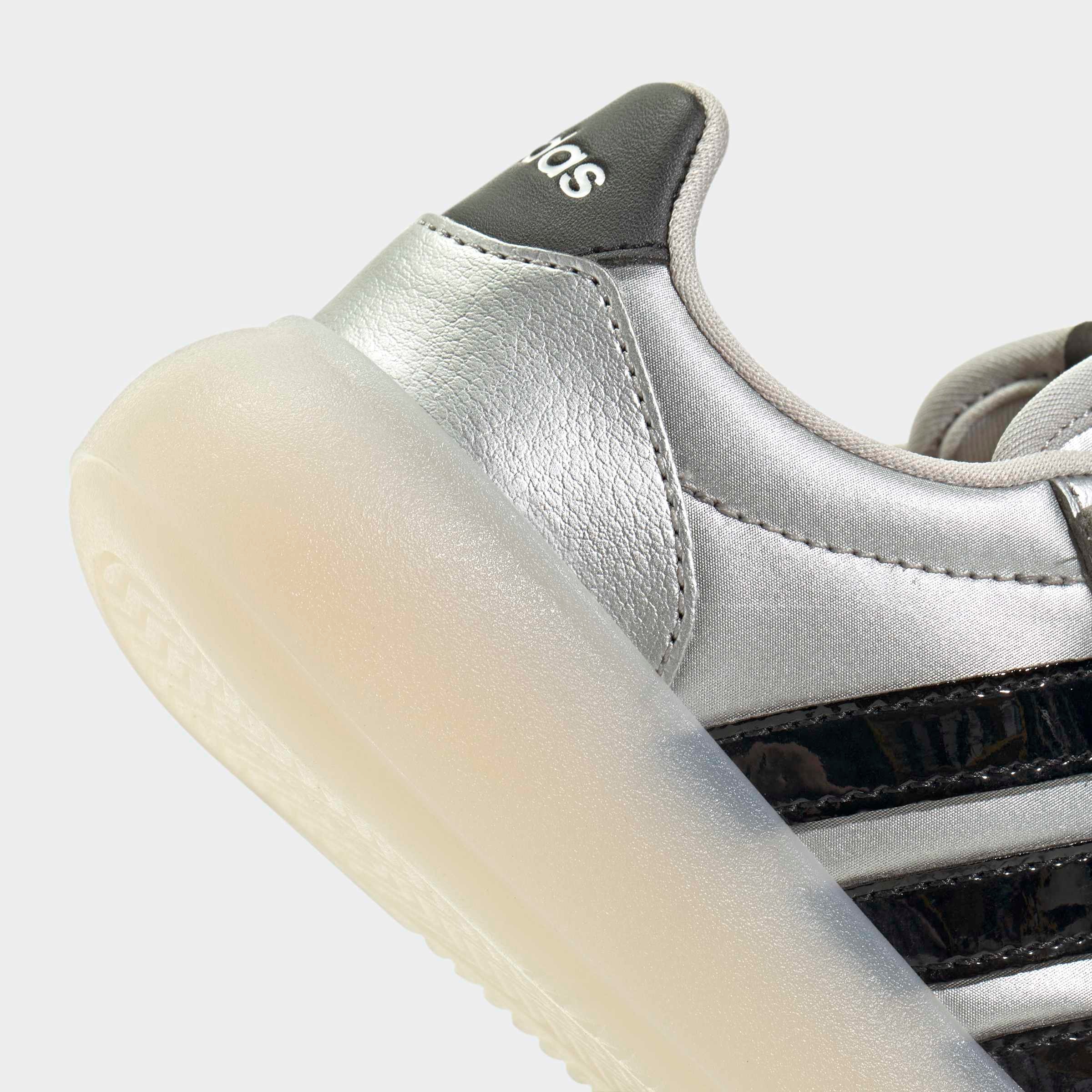 adidas Sportswear Sneaker »BARREDA DECODE  FÜR KINDER«  mit Klettverschluss, für Kinder & Jugendliche