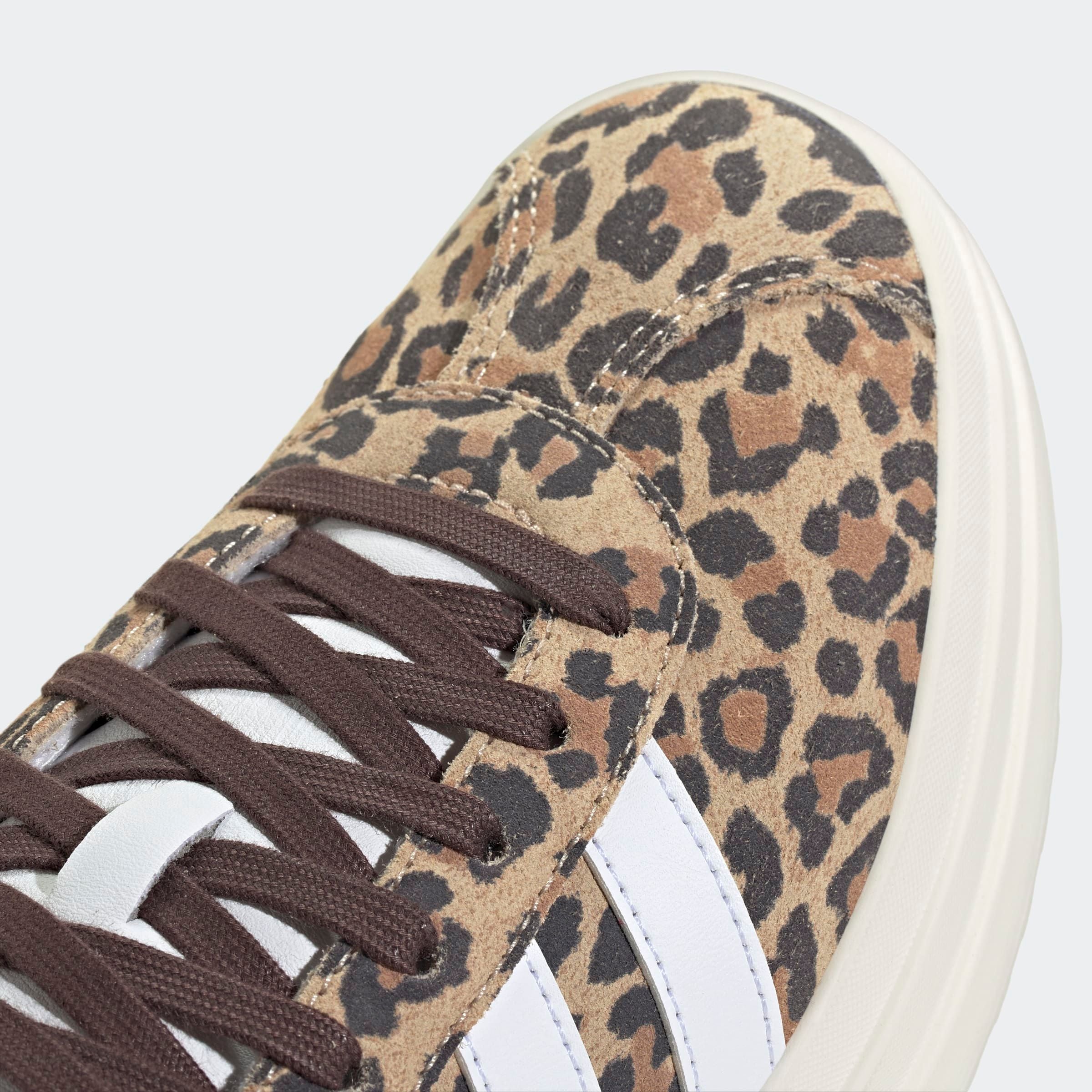adidas Sportswear Sneaker »VL COURT BOLD«, mit Leo Print