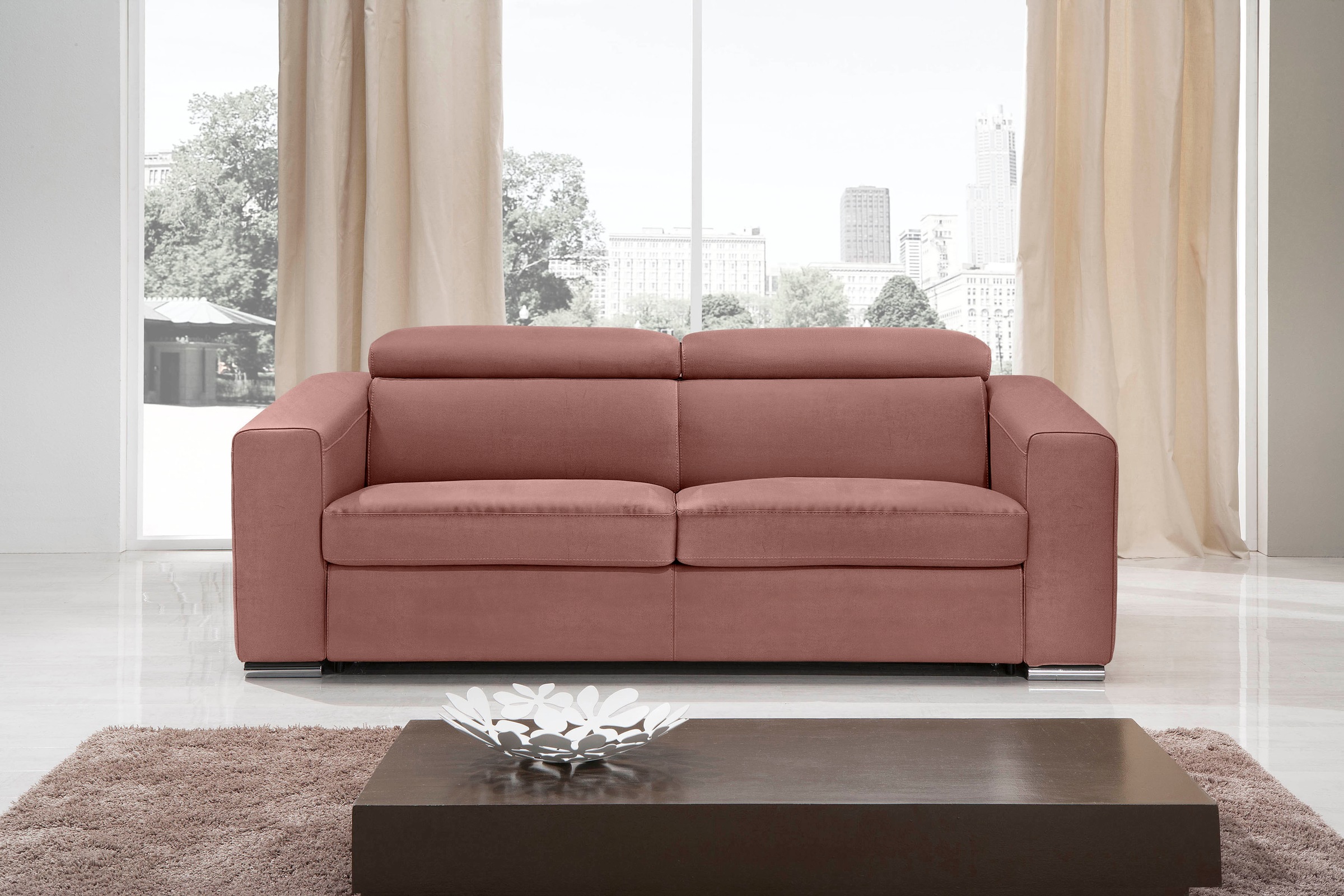 Egoitaliano Schlafsofa »Cabiria, Design und super Sitz- und Liegekomfort«, Sofa inkl. Schlaffunktion, Kopfteile verstellbar, mit Metallfüßen
