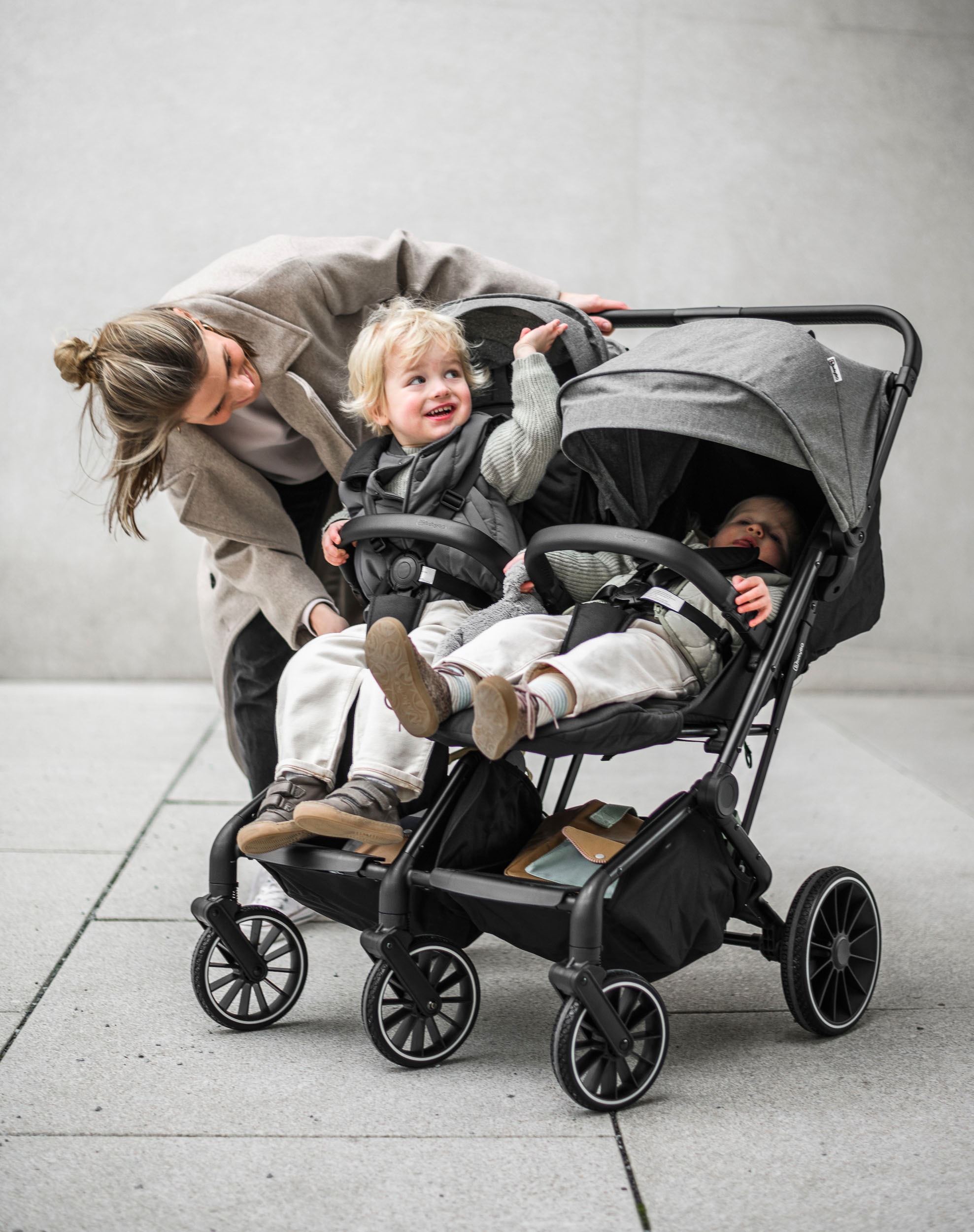 BabyGo Zwillingsbuggy »Zwillingskinderwagen GOTwice«, mit drei schwenkbaren Vorderrädern