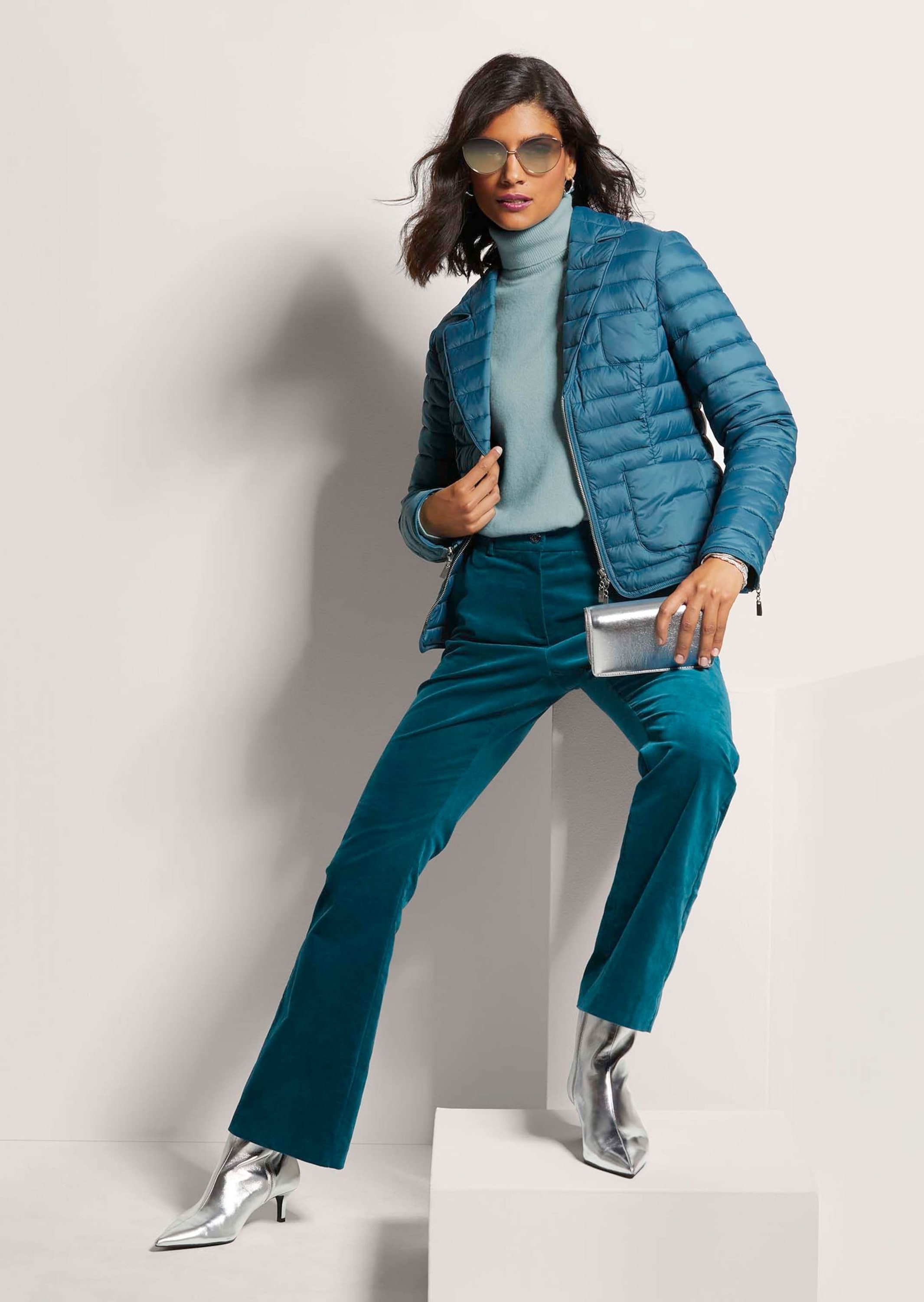 MADELEINE Steppjacke »Steppjacke Wattierte Damenjacke mit sportivem Touch« Zweiwege-Reissverschluß