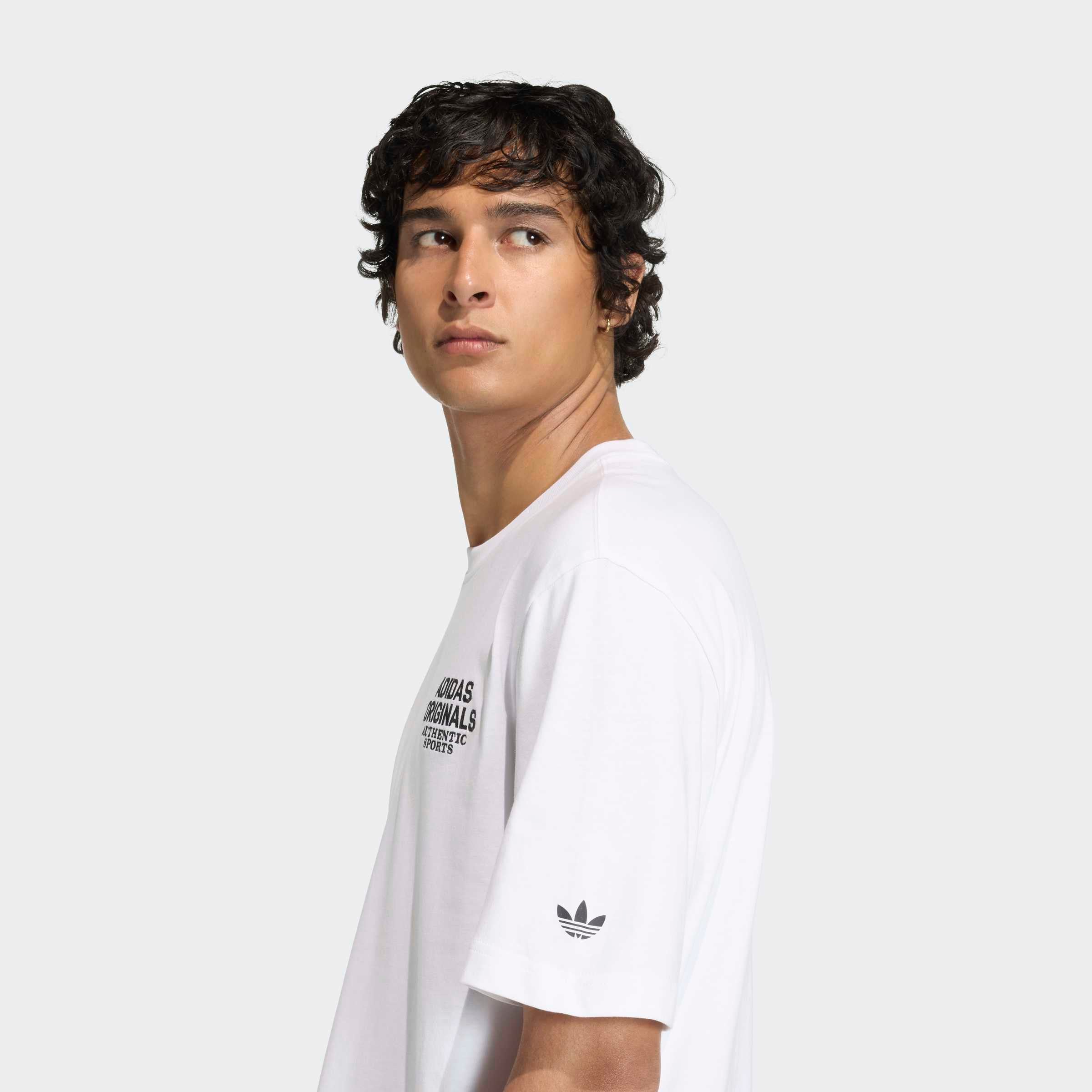 adidas Originals T-Shirt »GFX TEE VARSITY«