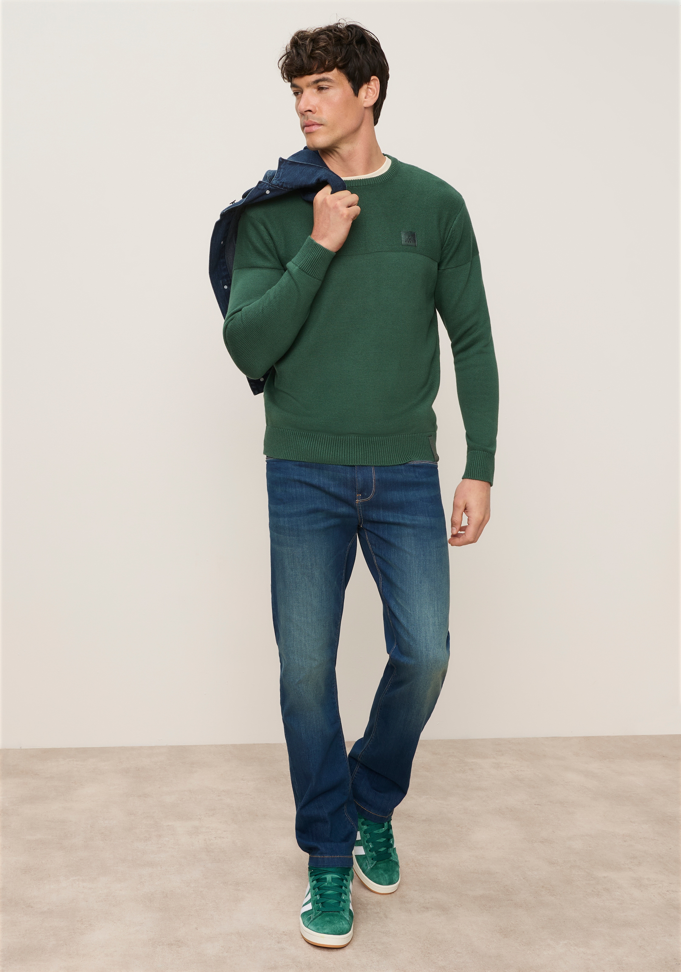 Man's World Rundhalspullover »Neuen Kollektion! Highlight 2 Strickstrukturen« aus Strick, mit Rippbündchen am Ausschnitt, reguläre Passform