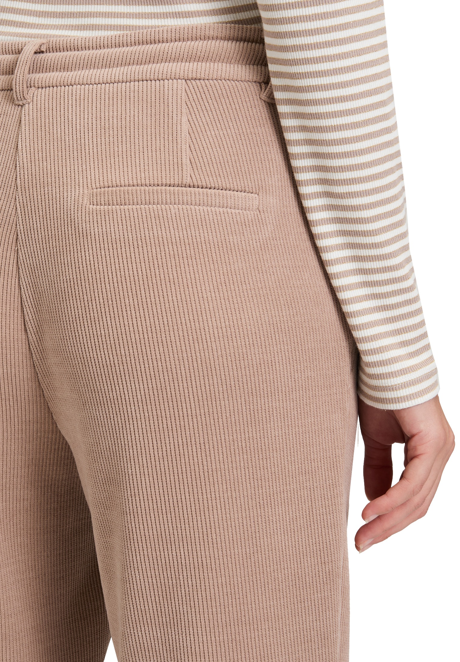 Betty&Co Relaxhose »Casual-Hose mit Struktur«
