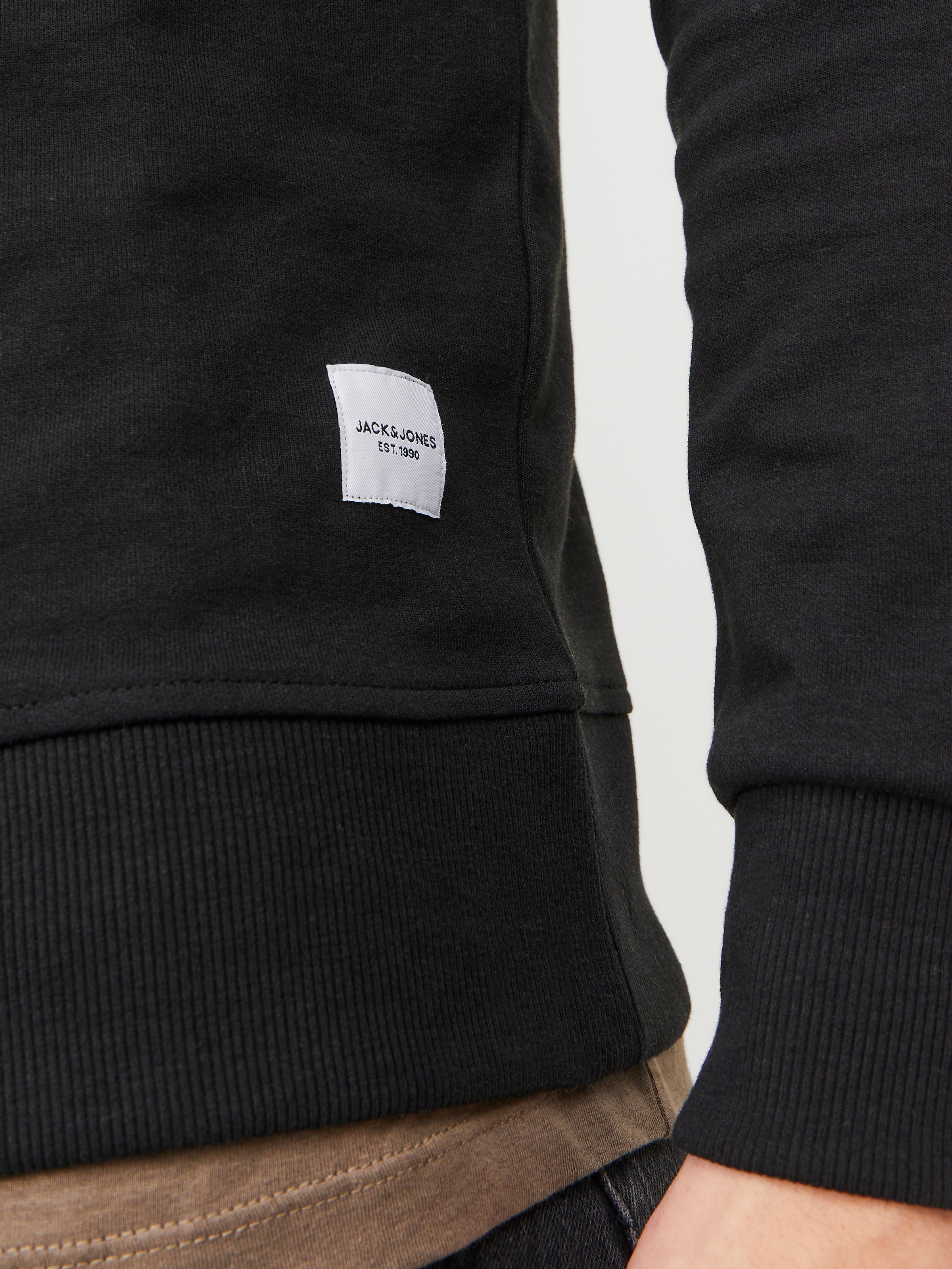 Jack & Jones Sweatshirt »JJEBASIC mit Flaglabel und weicher Baumwollmischung«, unifarben, modisch, regular fit, Baumwolle, Rundhals
