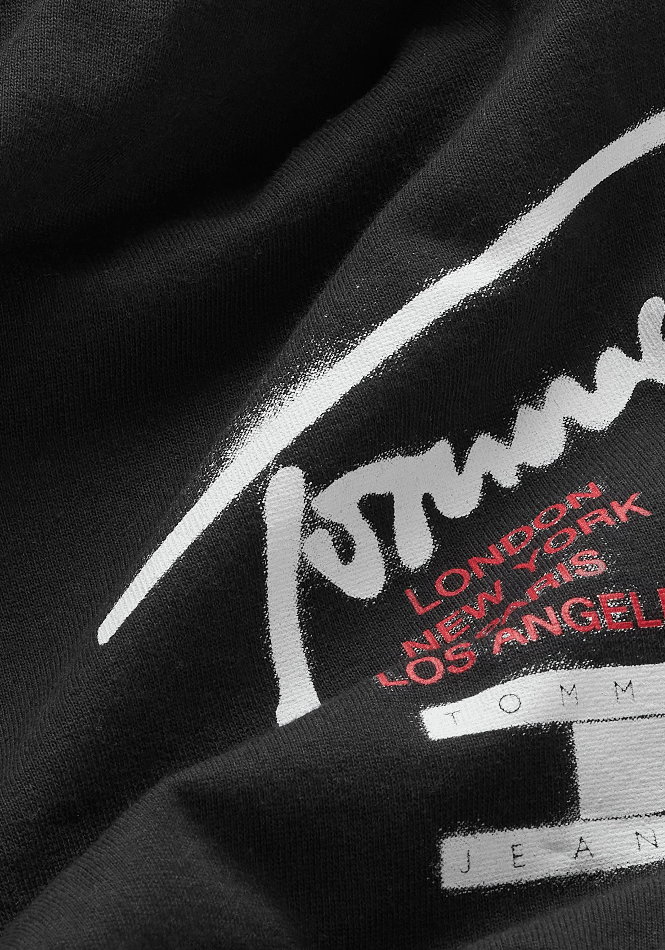 Tommy Jeans T-Shirt »TJM REG GRAFFITI SIG TEE EXT«, mit Logoschriftzug