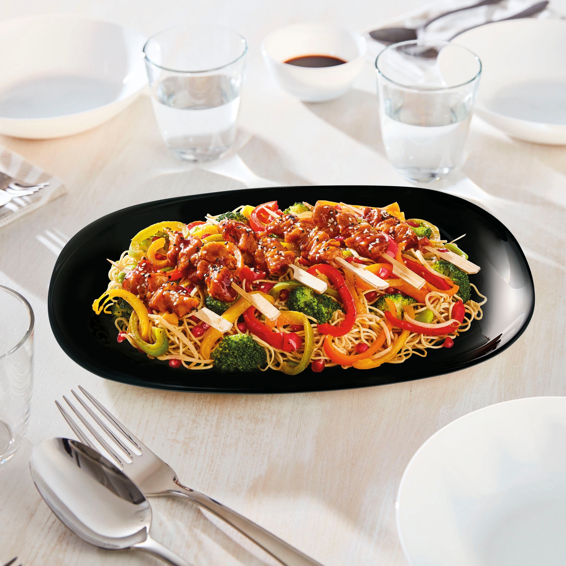 Luminarc Steakteller »Essteller Italien Party« Teller Set für 6 Personen, extra resistent, schwarz, Opalglas