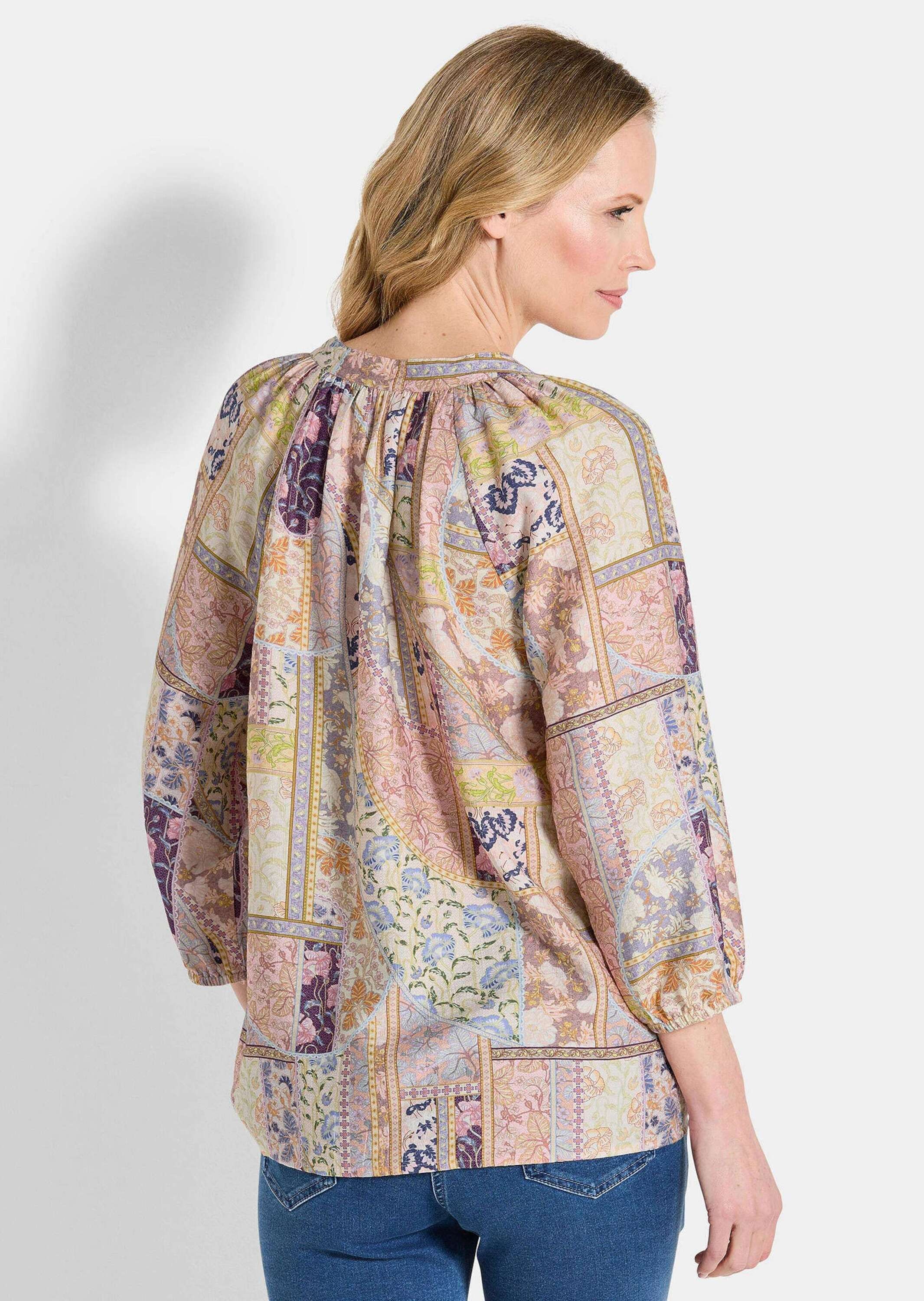 GOLDNER Schlupfbluse »Kurzgröße Luftige Patch-Druck-Bluse mit 3/4-Arm«