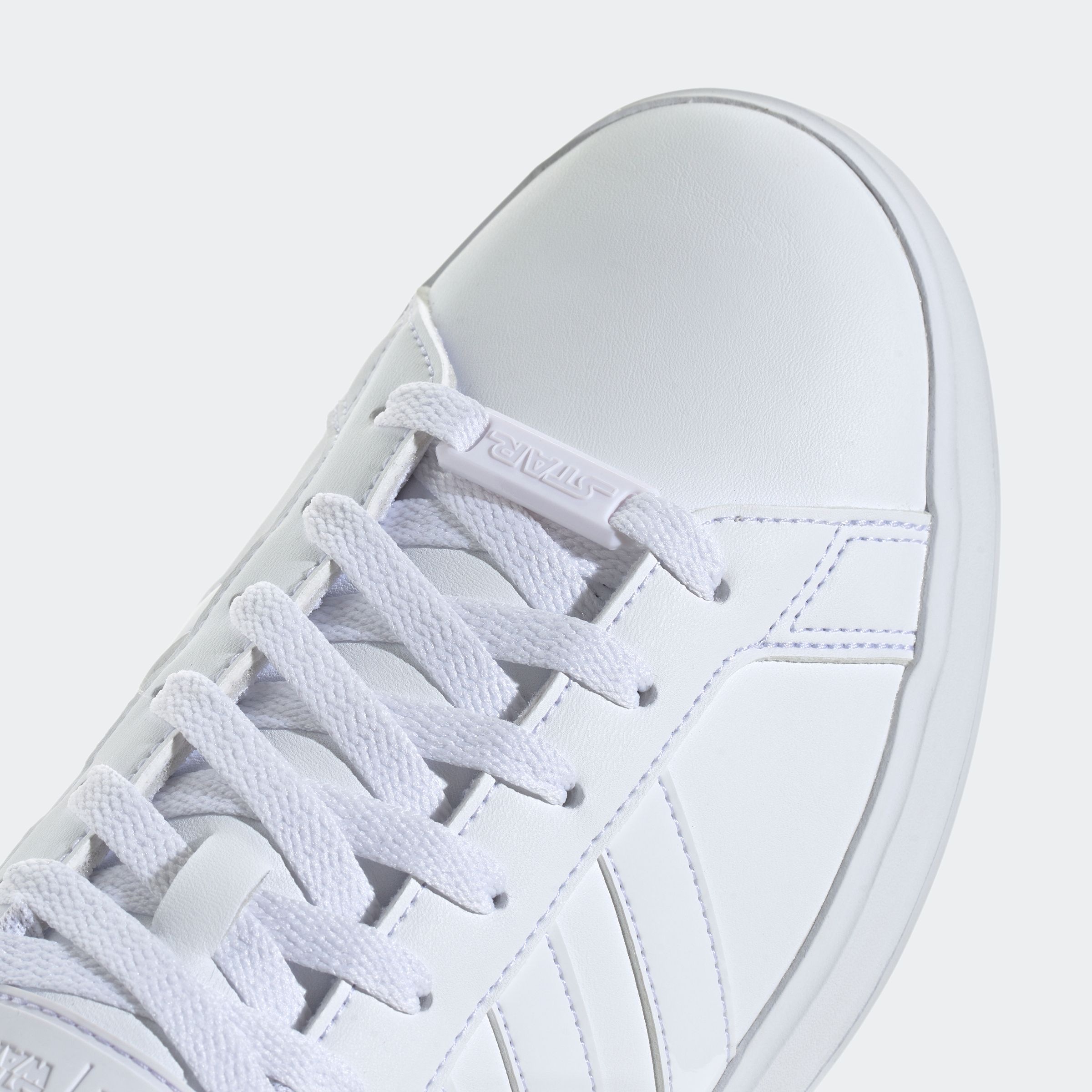 adidas Sportswear Sneaker »ADIDAS STAR WARS GRAND COURT SCHUH«, Design auf den Spuren des adidas Superstar