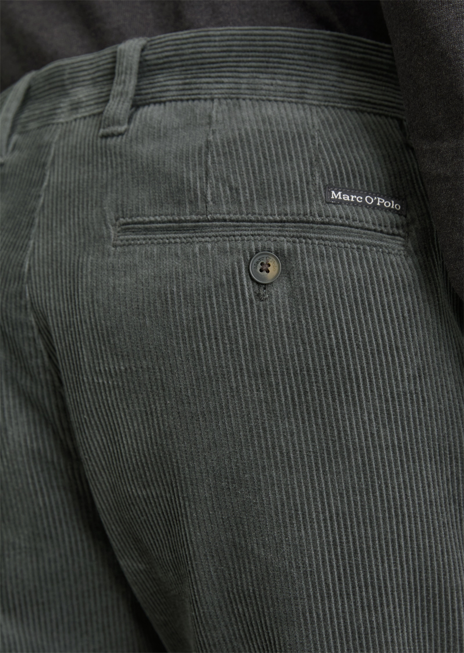 Marc O'Polo Cordhose »Osby Pleats«, tapered fit, aus reiner Bio-Baumwolle