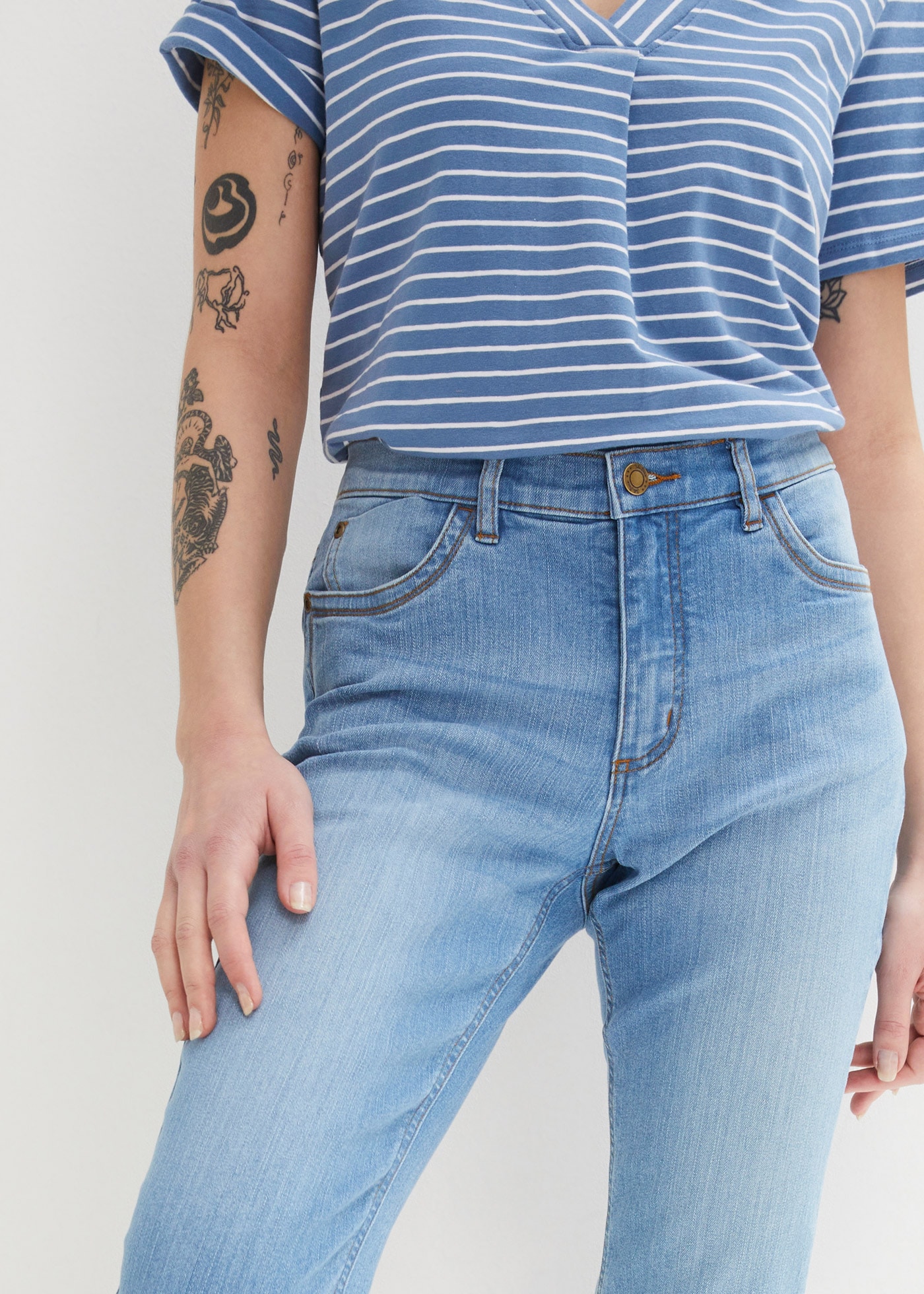 bonprix Caprijeans Slim Fit Passform, erhältlich in mehreren Größen, mit Stretch-Anteil