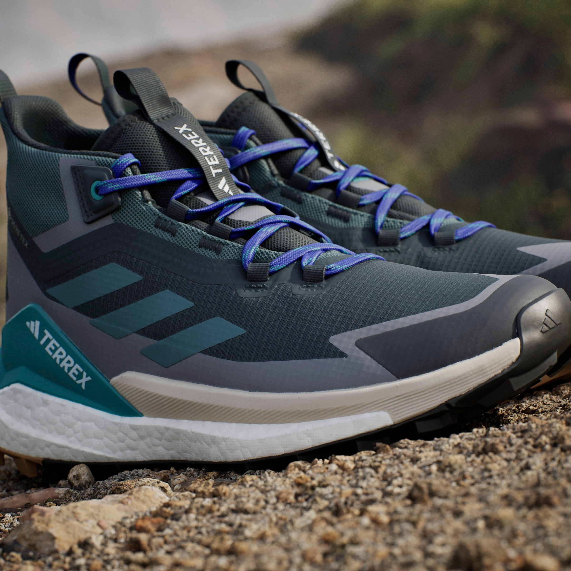 adidas TERREX Wanderschuh »TERREX FREE HIKER 2.0 GORE-TEX«  wasserdicht dank Gore-Tex Membrane
