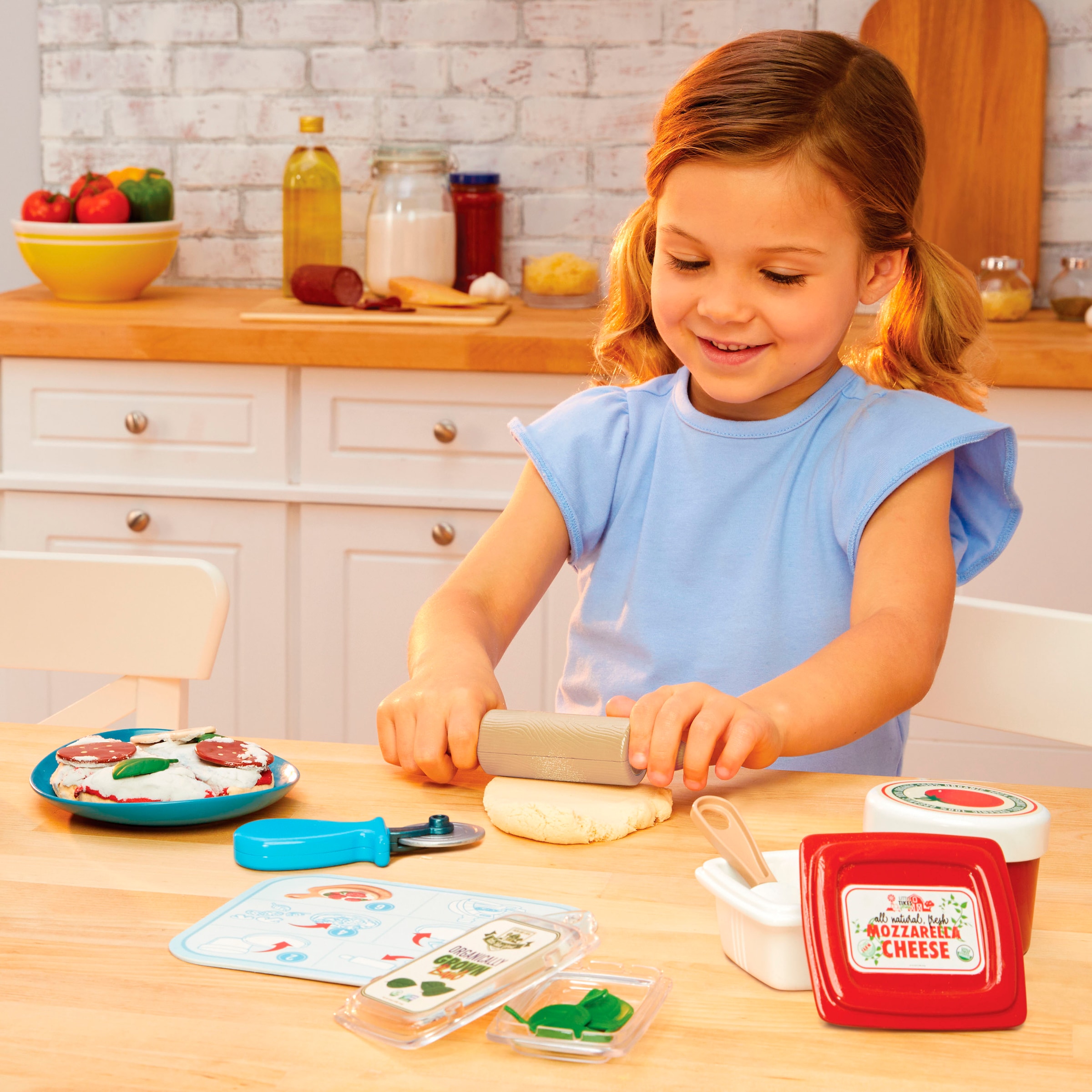 Little Tikes® Spiellebensmittel »Creative Chefs Pizza Kit«, (18 tlg.)