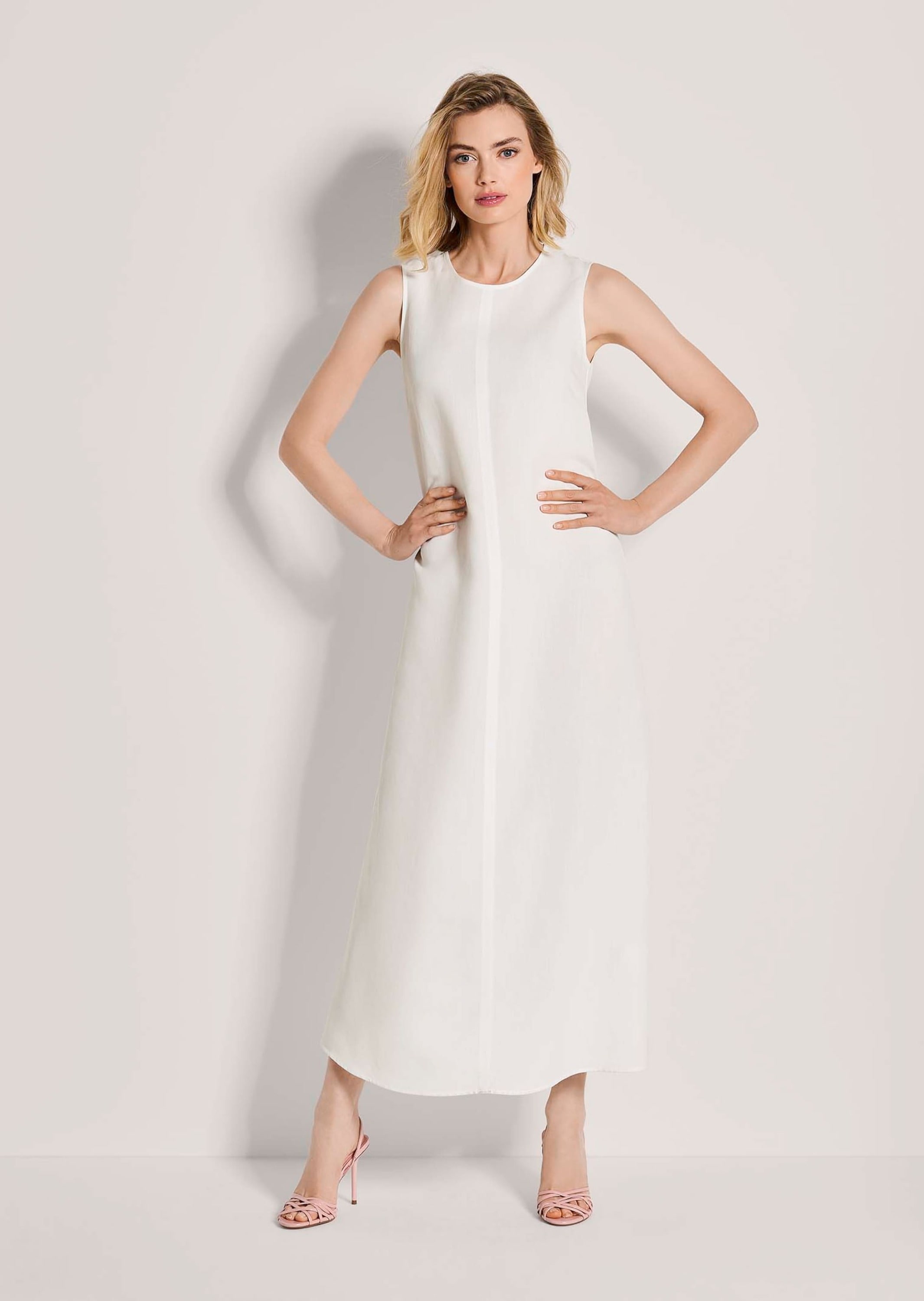 MADELEINE Midikleid »Maxikleid Viskosekleid mit Rundhals«