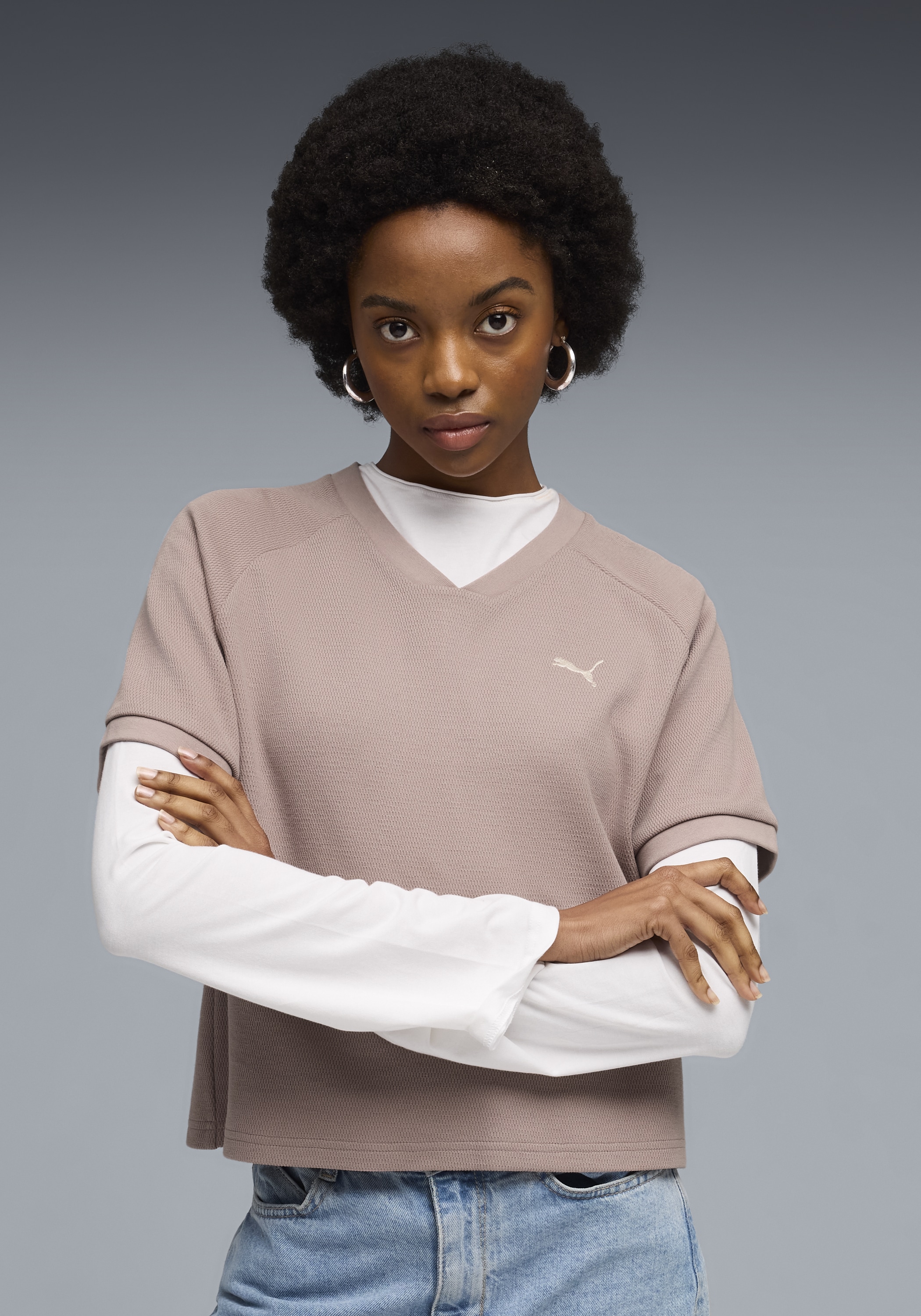 PUMA T-Shirt »CLASS RELAXED PINNACLE TEE« ohne Kapuze, Kurzarmdesign, sportlicher Stil