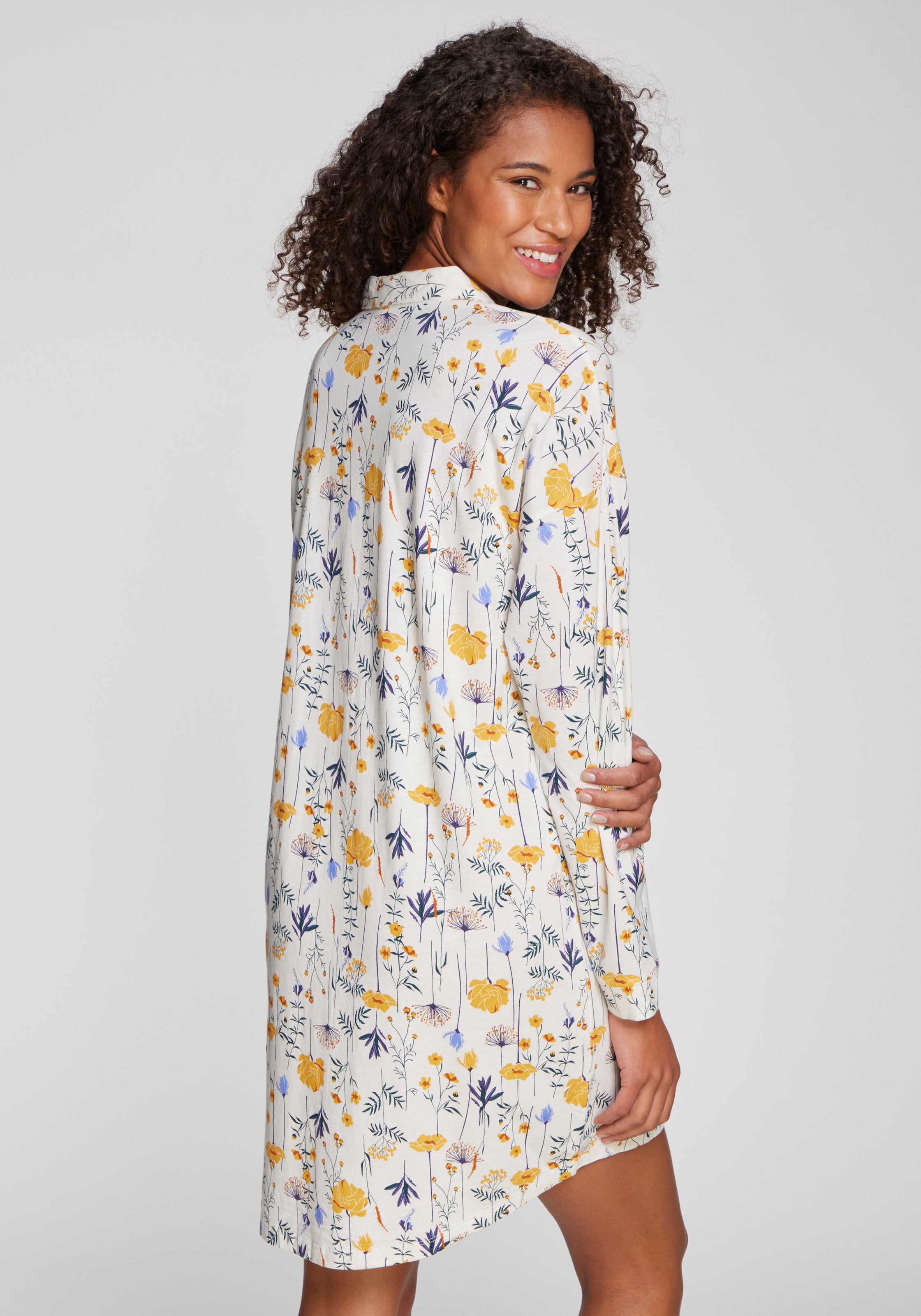 Vivance Dreams Nachthemd 1-teilig,  Brusttasche Mit schönem Muster