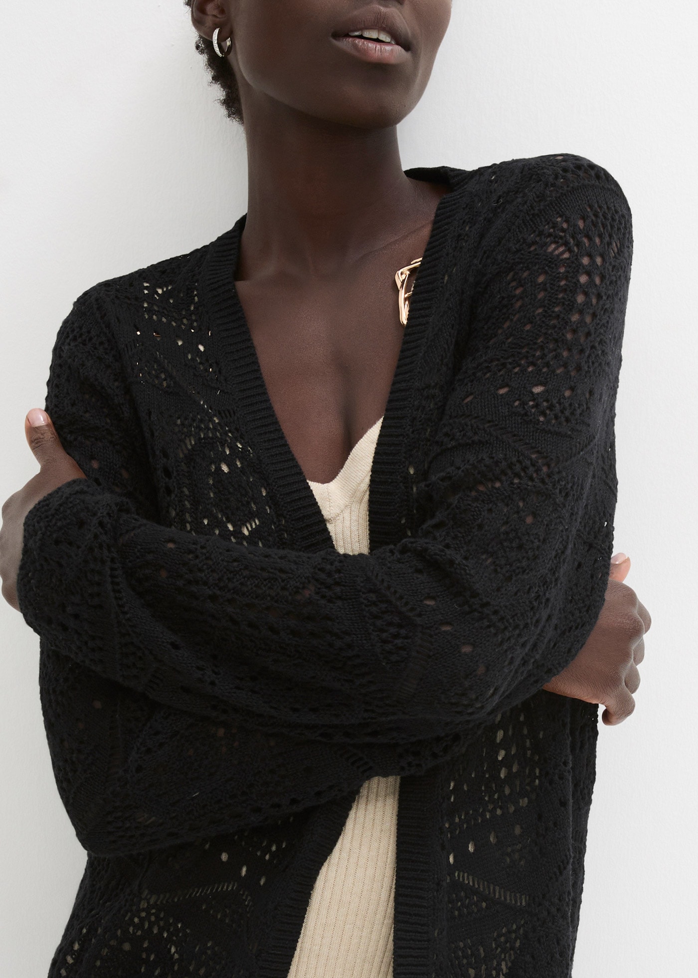 bonprix Longstrickjacke 1 tlg. lockere und offene Passform, mit femininem Lochmuster, casual Stil