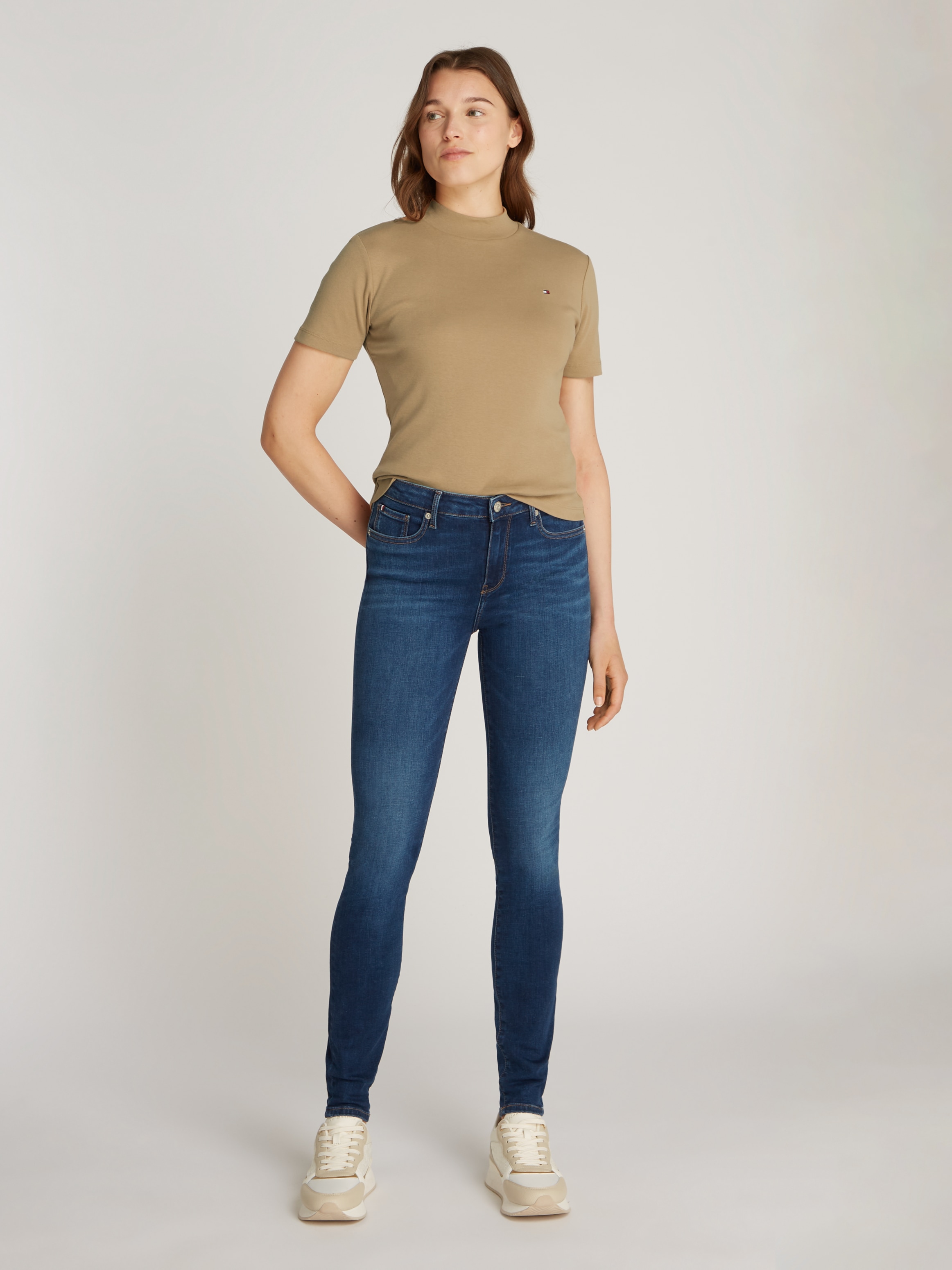 Tommy Hilfiger Skinny-fit-Jeans »COMO Skinny Regular Waist«, mit Logo-Badge, in Knöchellänge