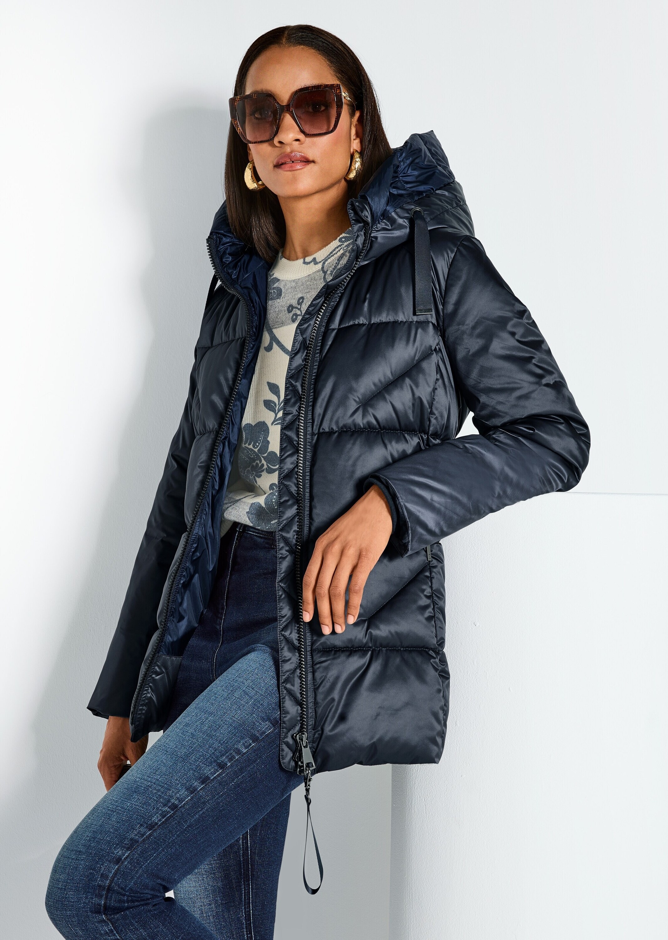 MADELEINE Steppjacke »Steppmantel Wattierte Outdoor-Jacke mit Kapuze, Stepp«
