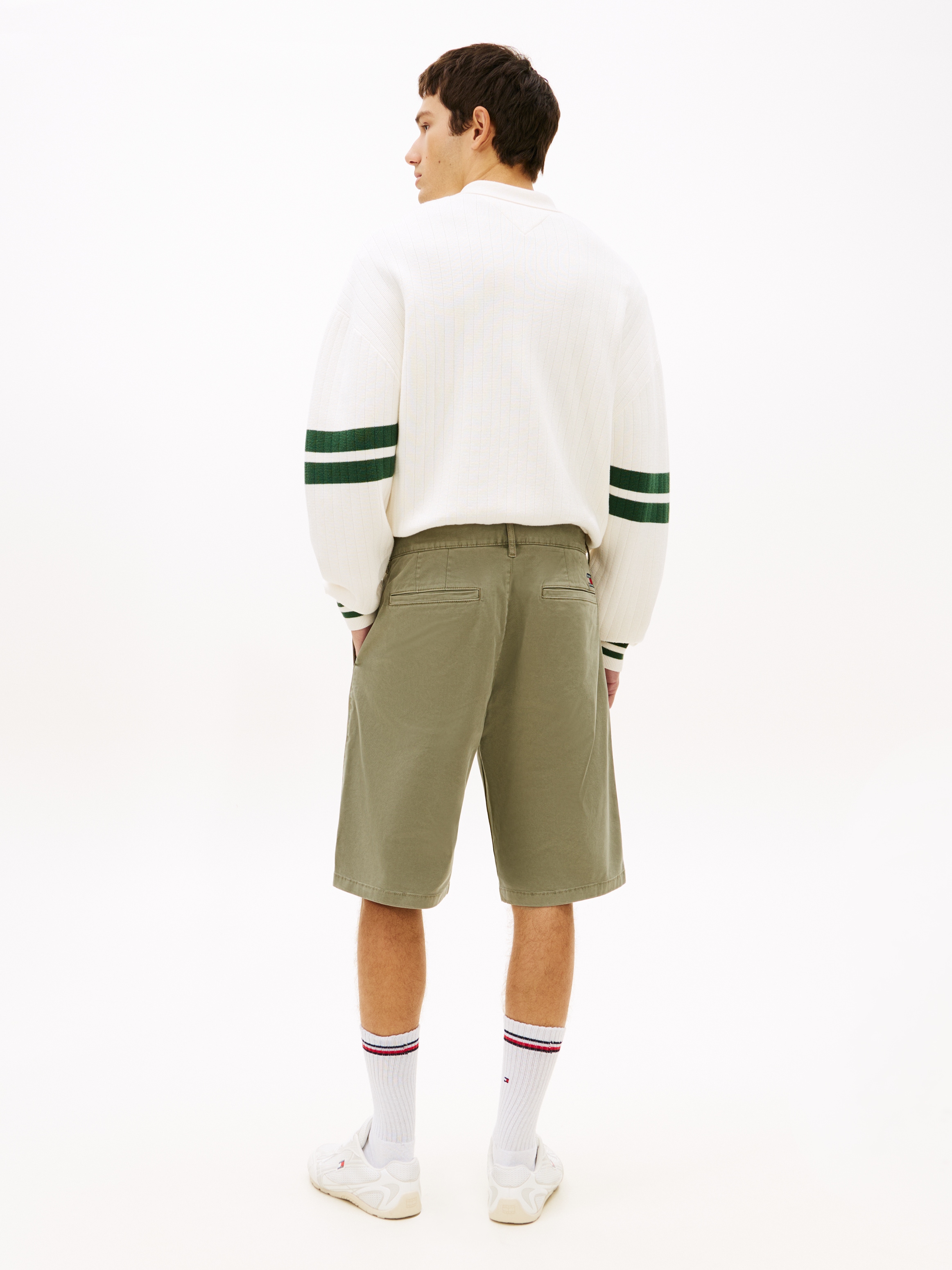 Tommy Jeans Chinoshorts »TJM OTIS COTTON CHINO«  Regular fit mit praktischen Taschen